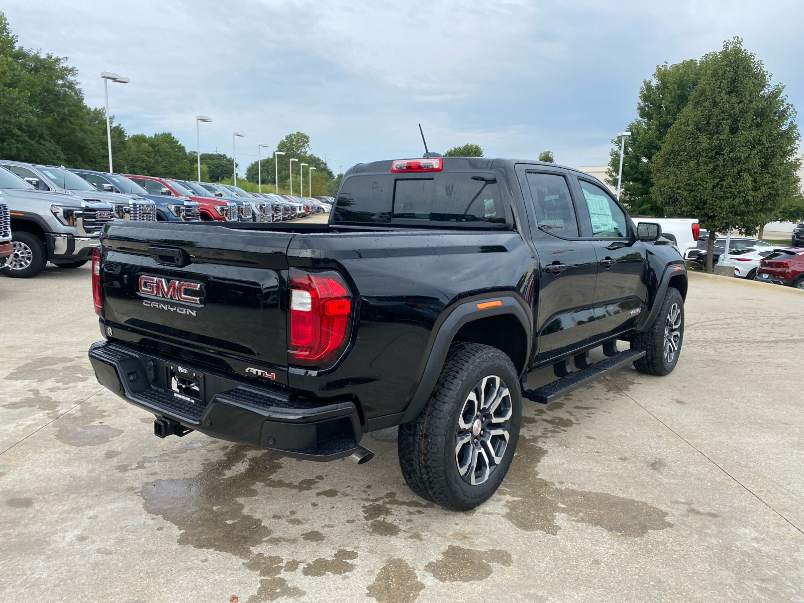 2024 GMC Canyon 4WD AT4 Crew Cab 6