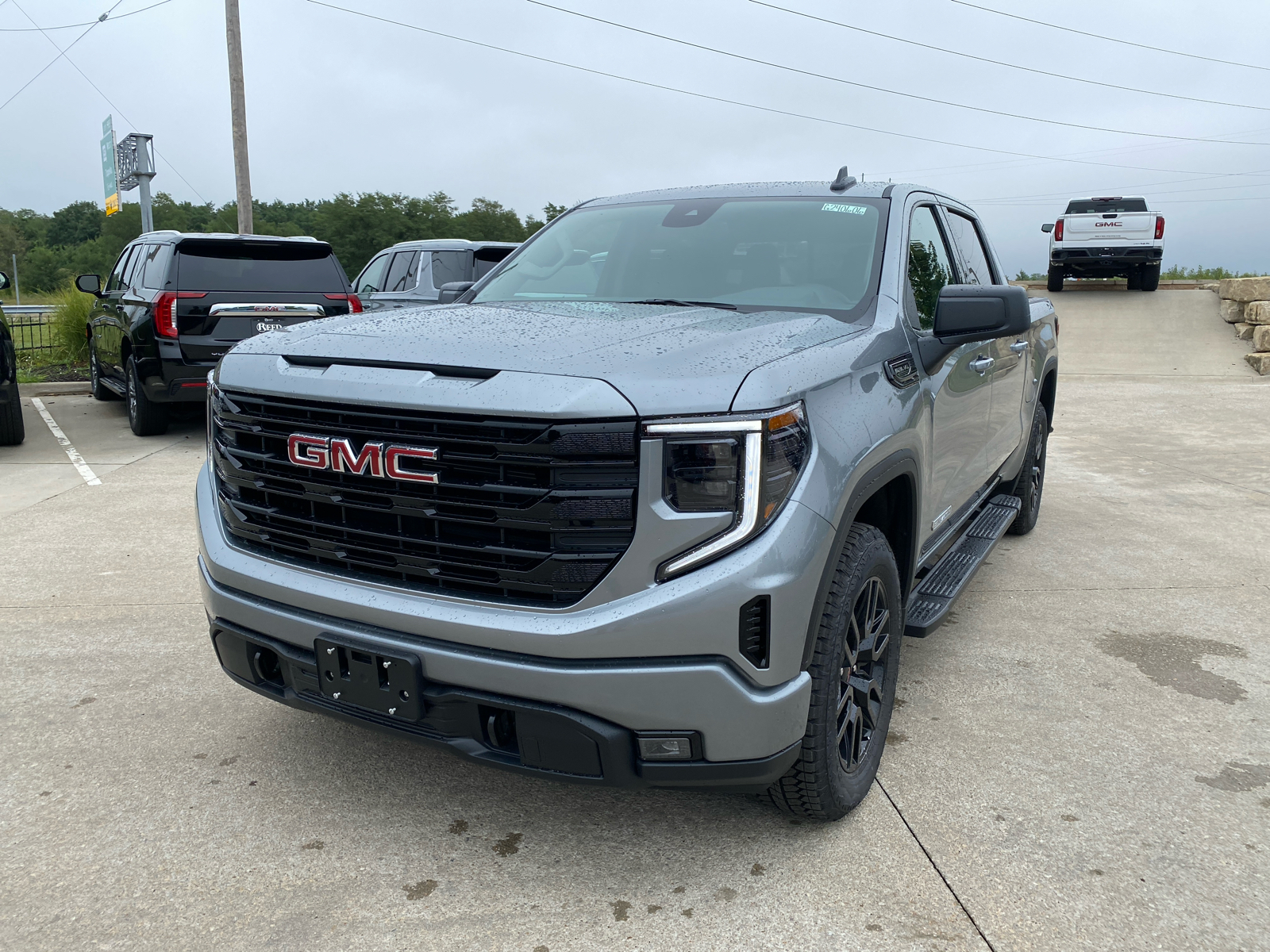 2024 GMC Sierra 1500 Elevation 4WD Crew Cab 147 2