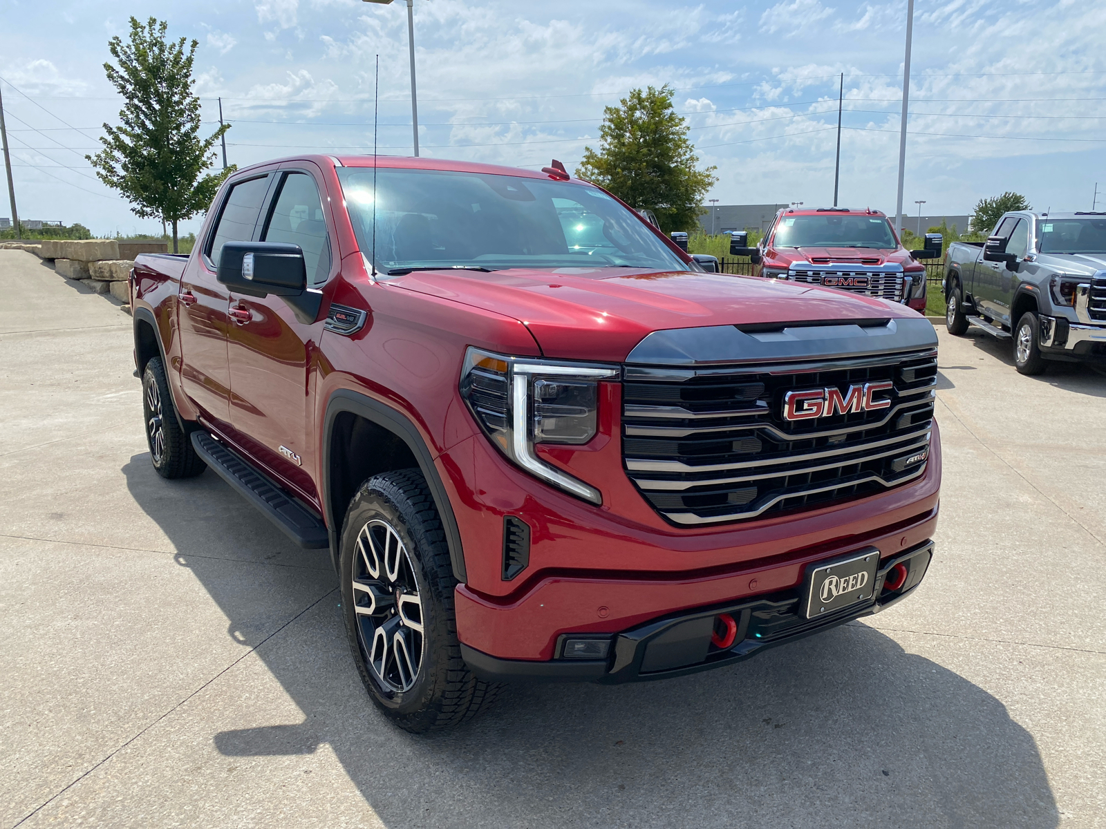 2024 GMC Sierra 1500 AT4 4WD Crew Cab 147 4