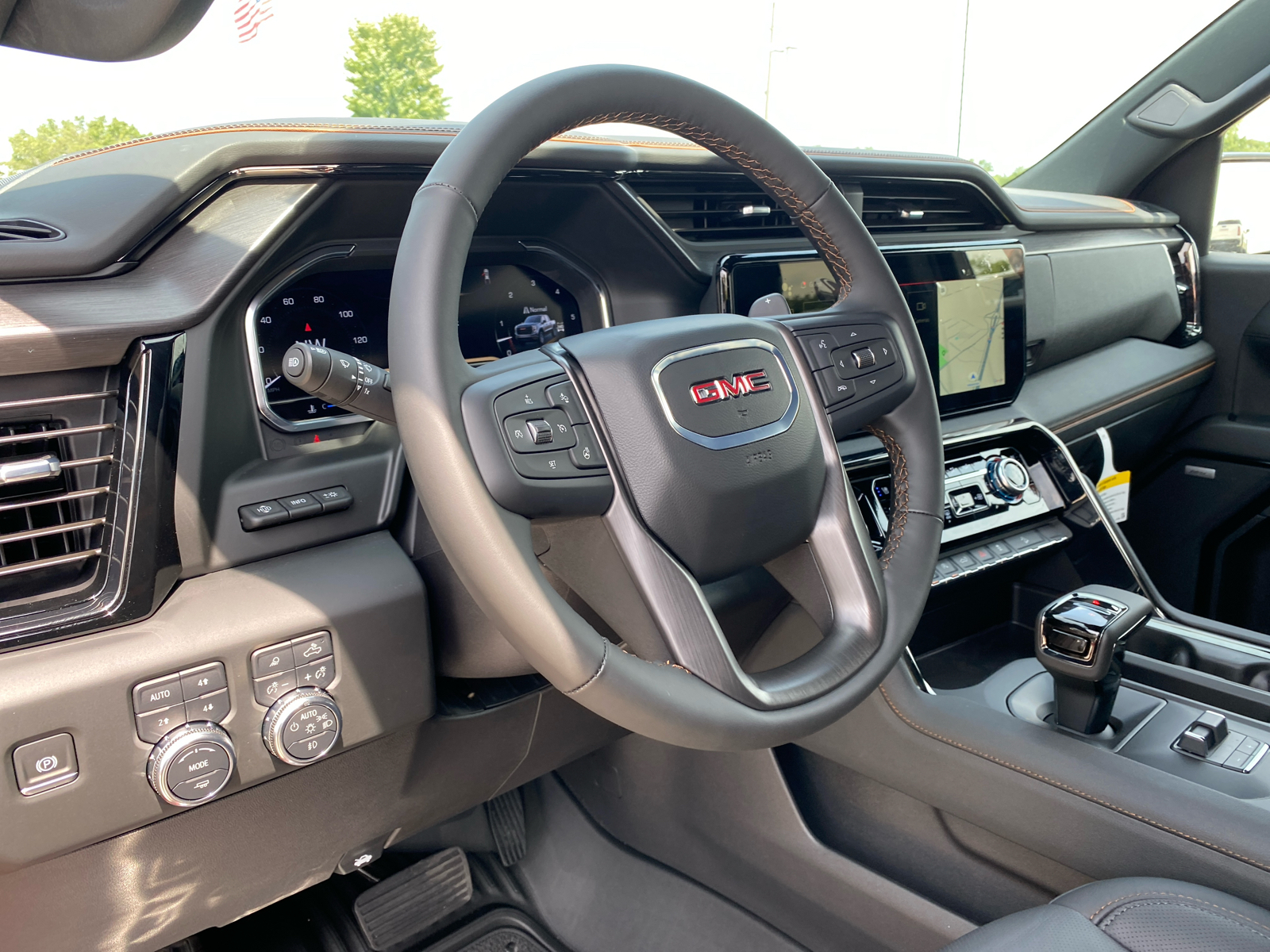 2024 GMC Sierra 1500 AT4 4WD Crew Cab 147 14