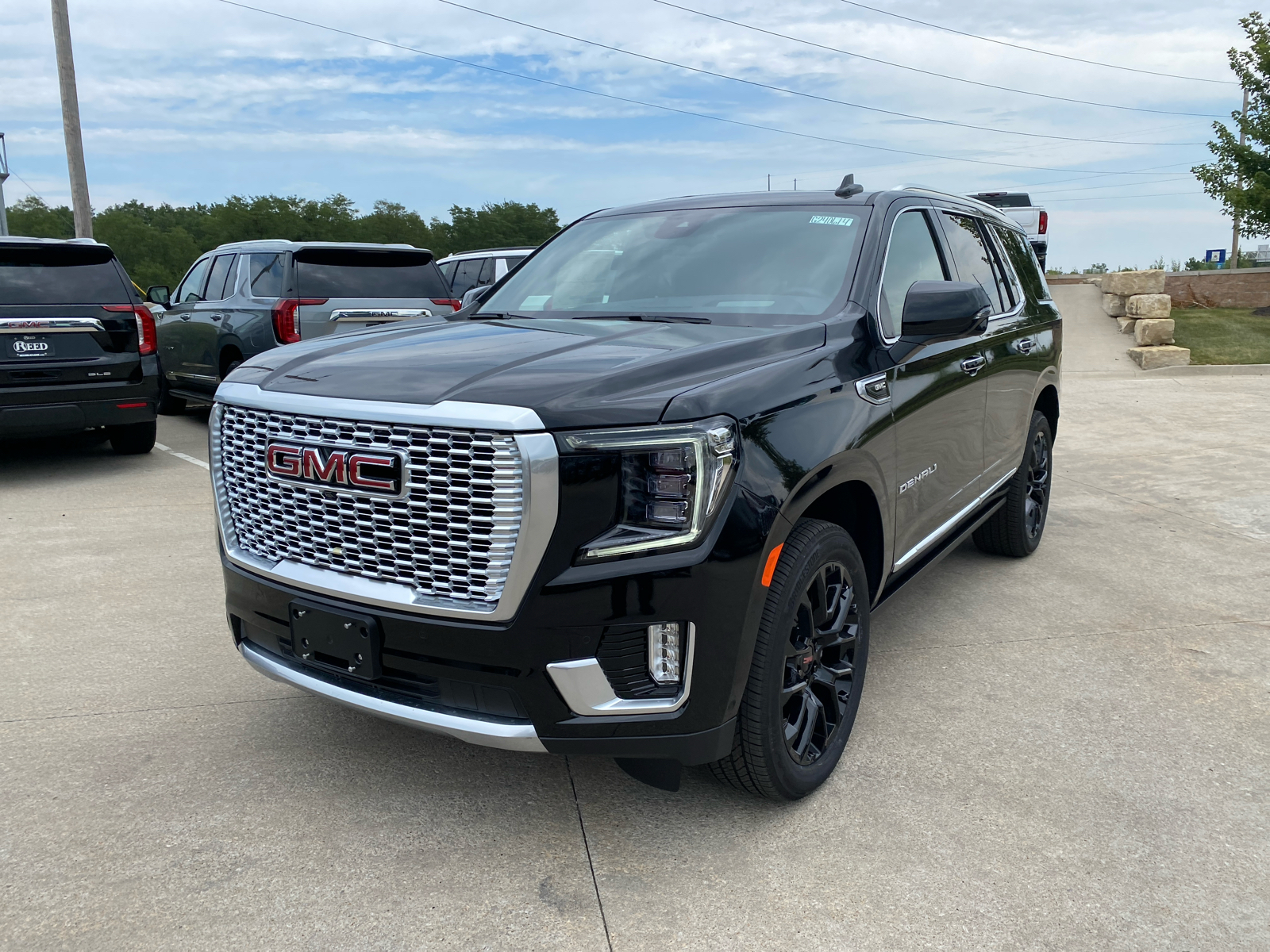 2024 GMC Yukon Denali 2