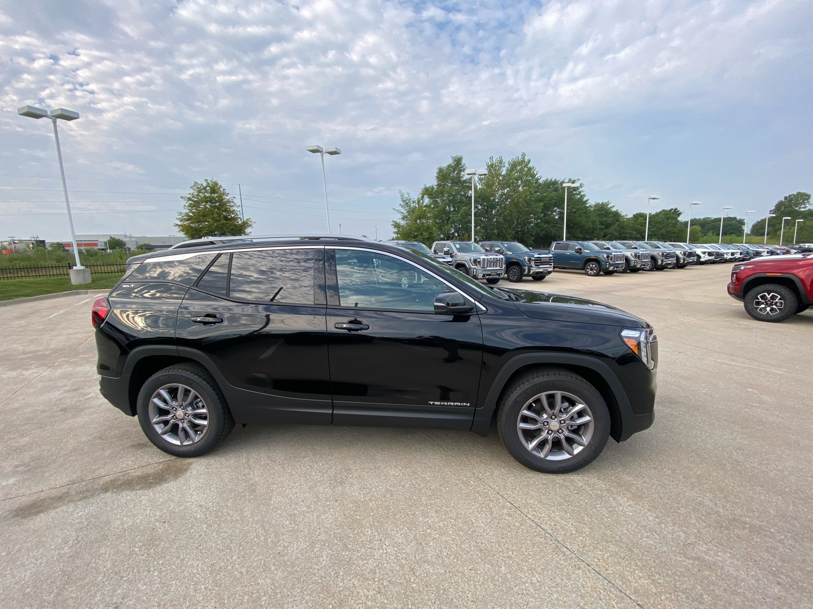 2024 GMC Terrain SLT 5