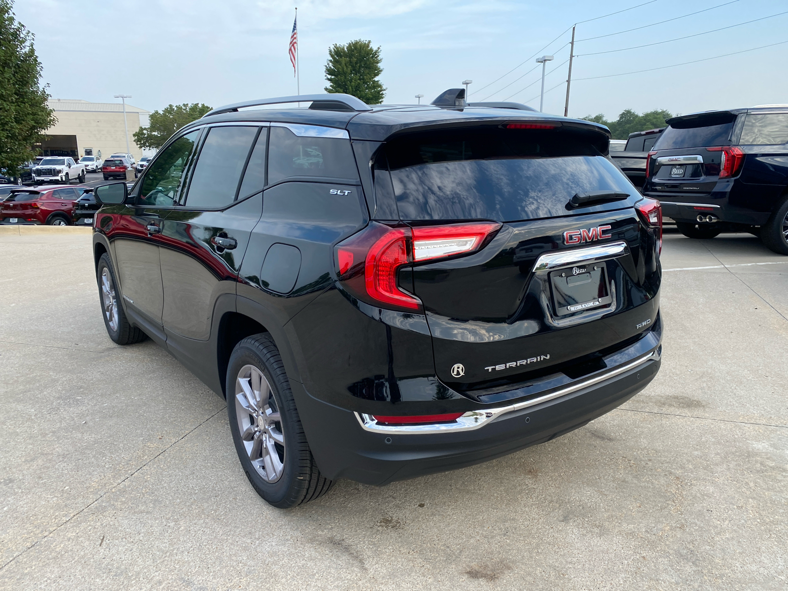 2024 GMC Terrain SLT 8