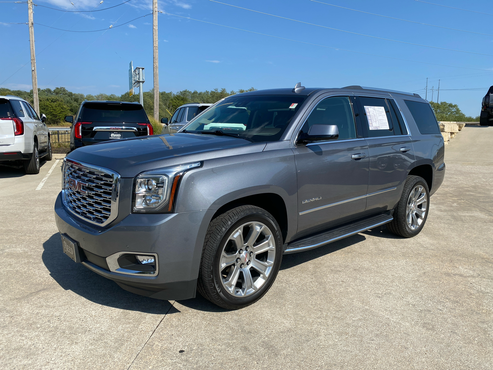 2020 GMC Yukon Denali 1