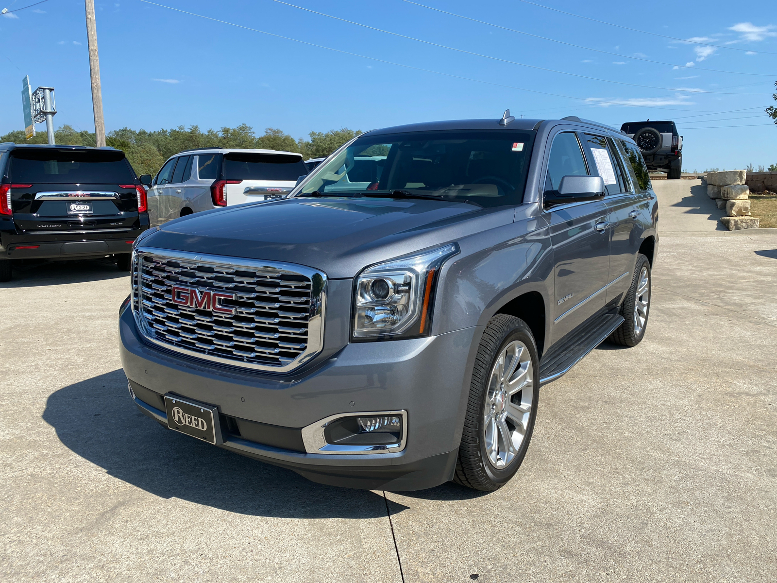 2020 GMC Yukon Denali 2