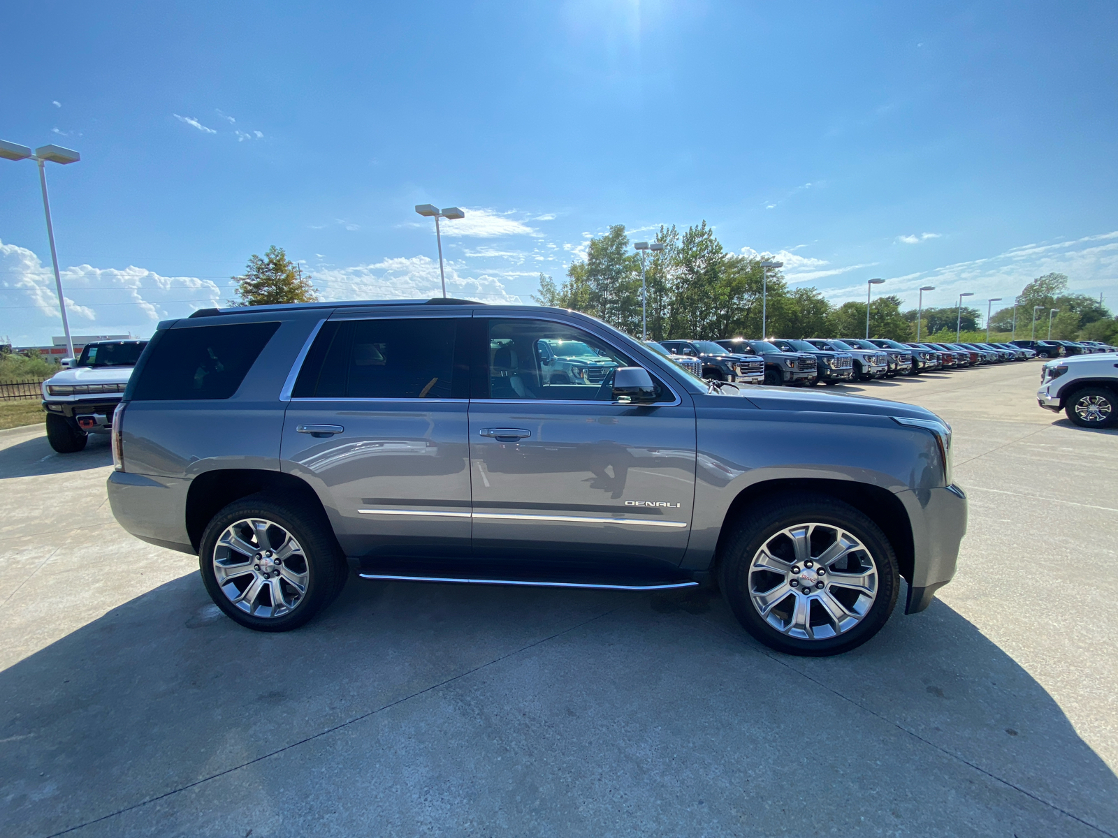 2020 GMC Yukon Denali 5