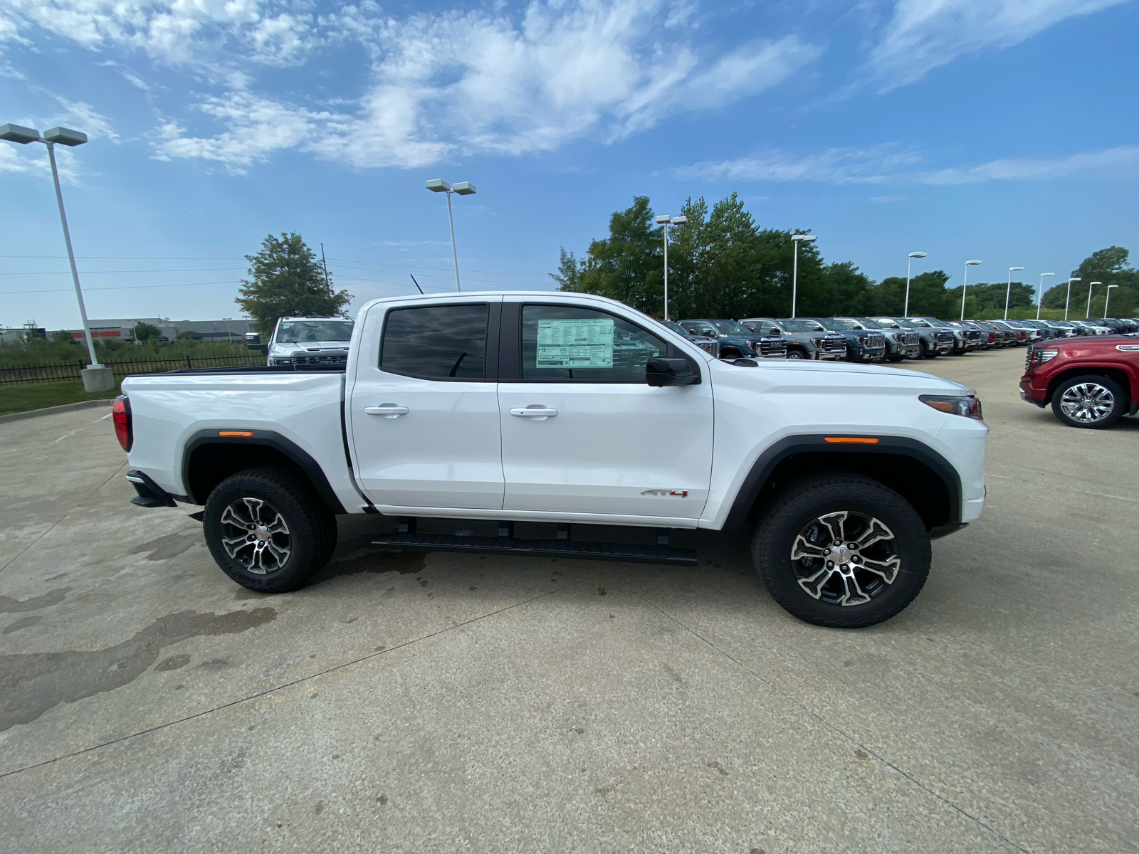 2024 GMC Canyon 4WD AT4 Crew Cab 5