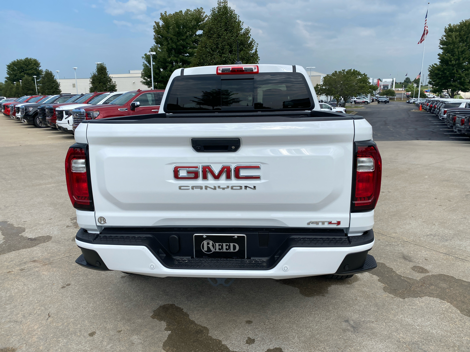 2024 GMC Canyon 4WD AT4 Crew Cab 7