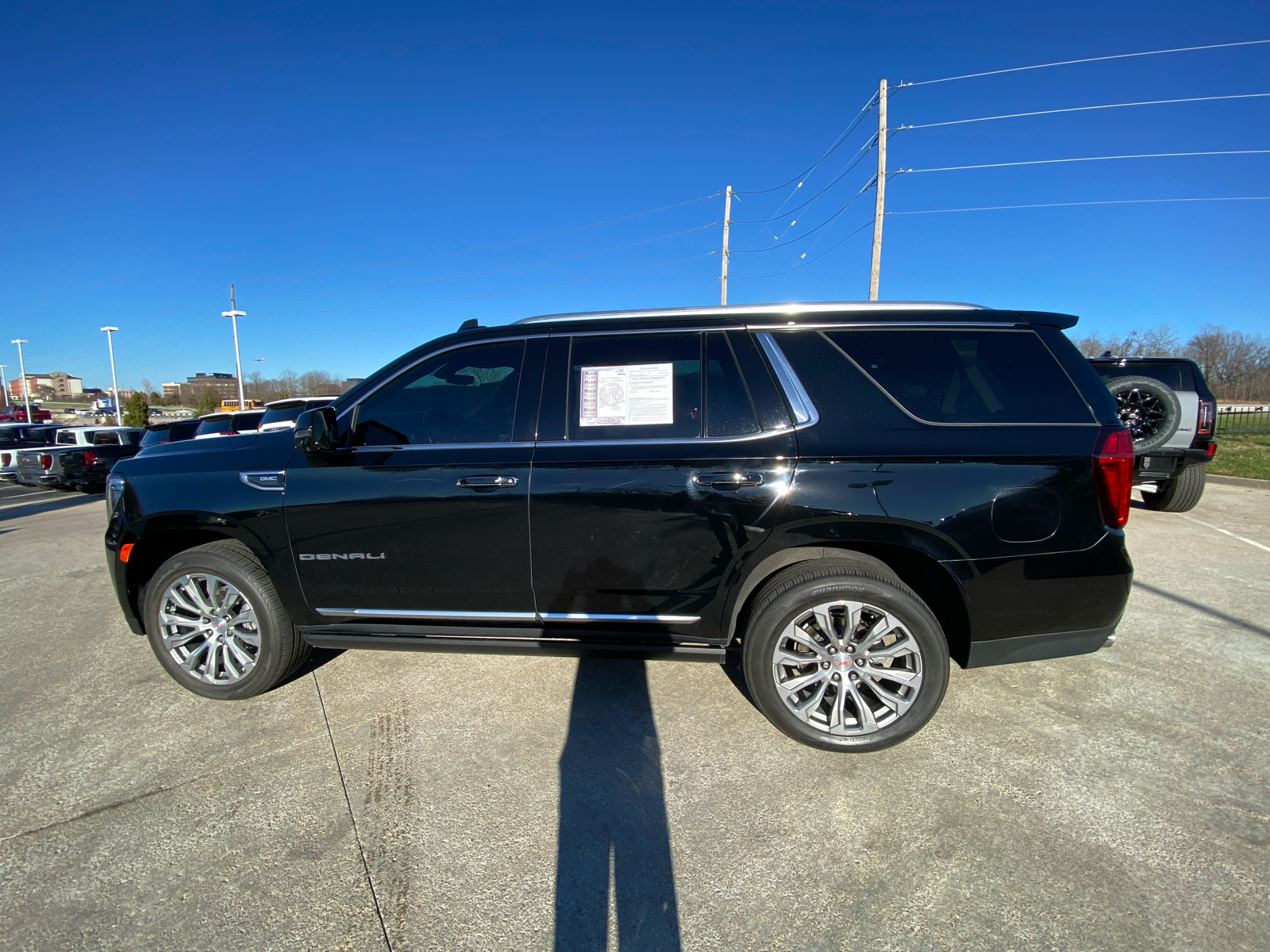 2021 GMC Yukon Denali 9