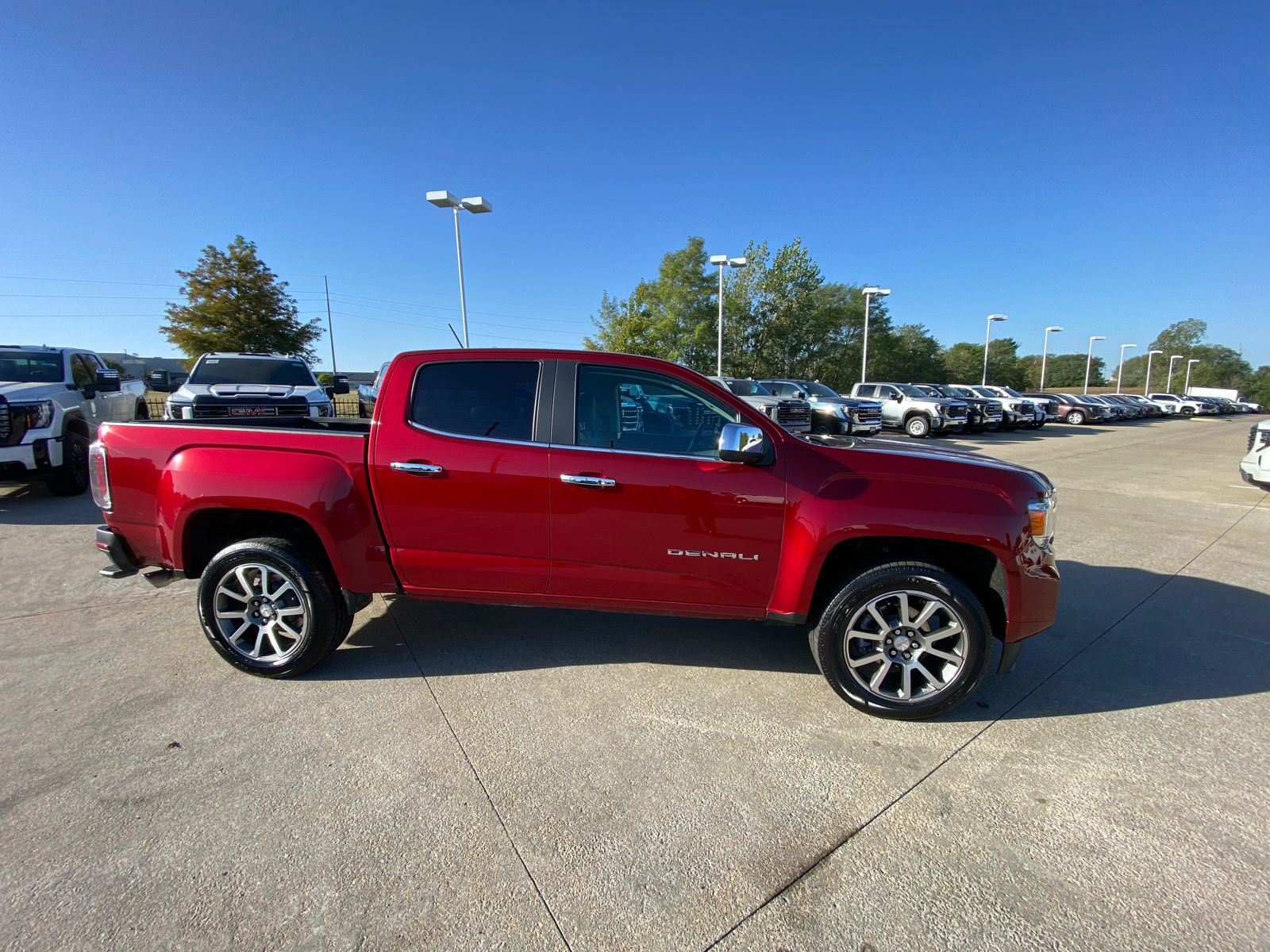 2021 GMC Canyon 4WD Denali Crew Cab 128 5