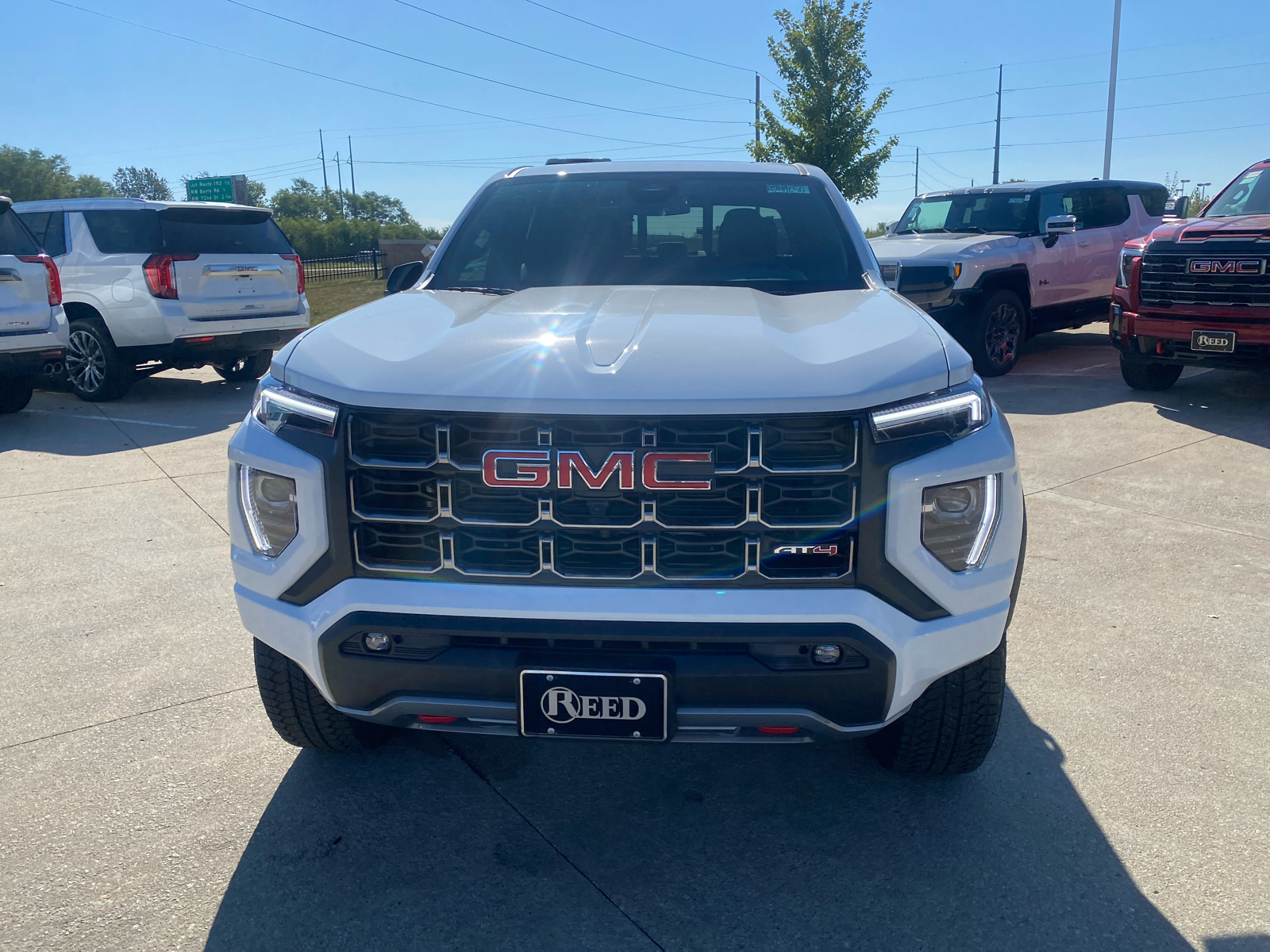 2024 GMC Canyon 4WD AT4 Crew Cab 3