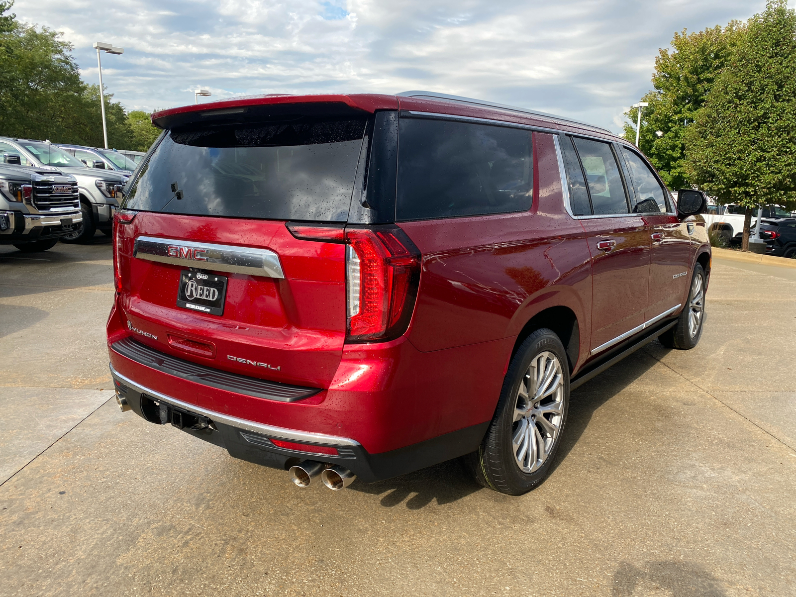 2021 GMC Yukon XL Denali 6