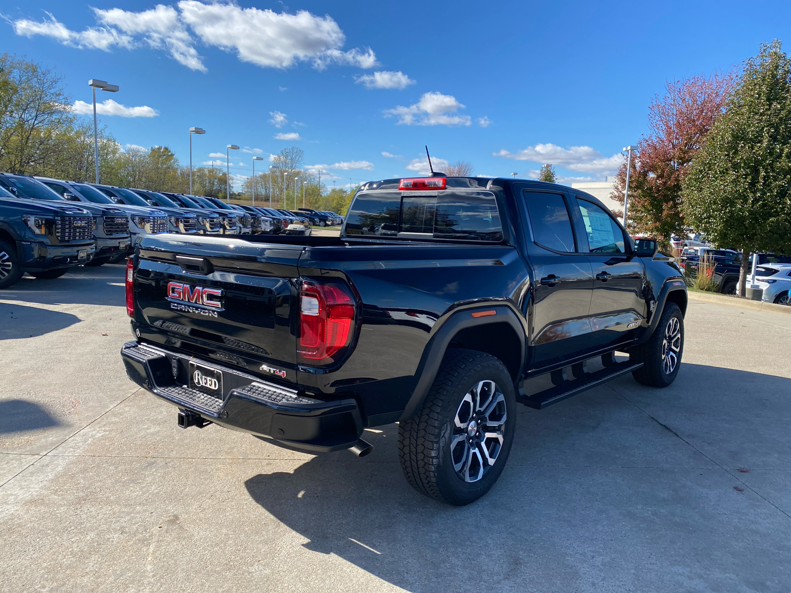 2024 GMC Canyon 4WD AT4 Crew Cab 6