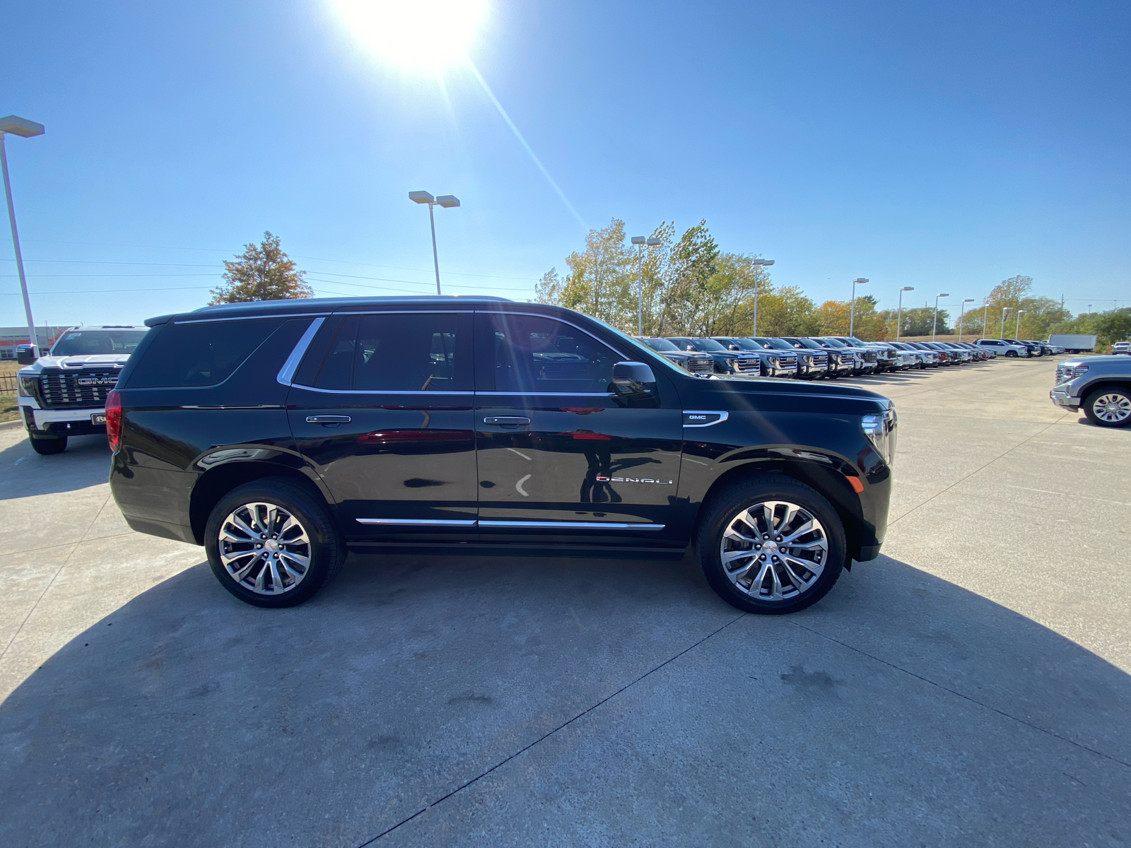 2021 GMC Yukon Denali 5