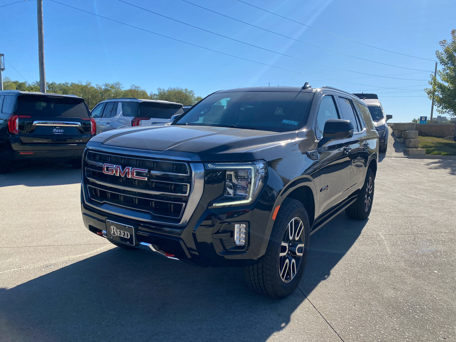 2024 GMC Yukon AT4 2