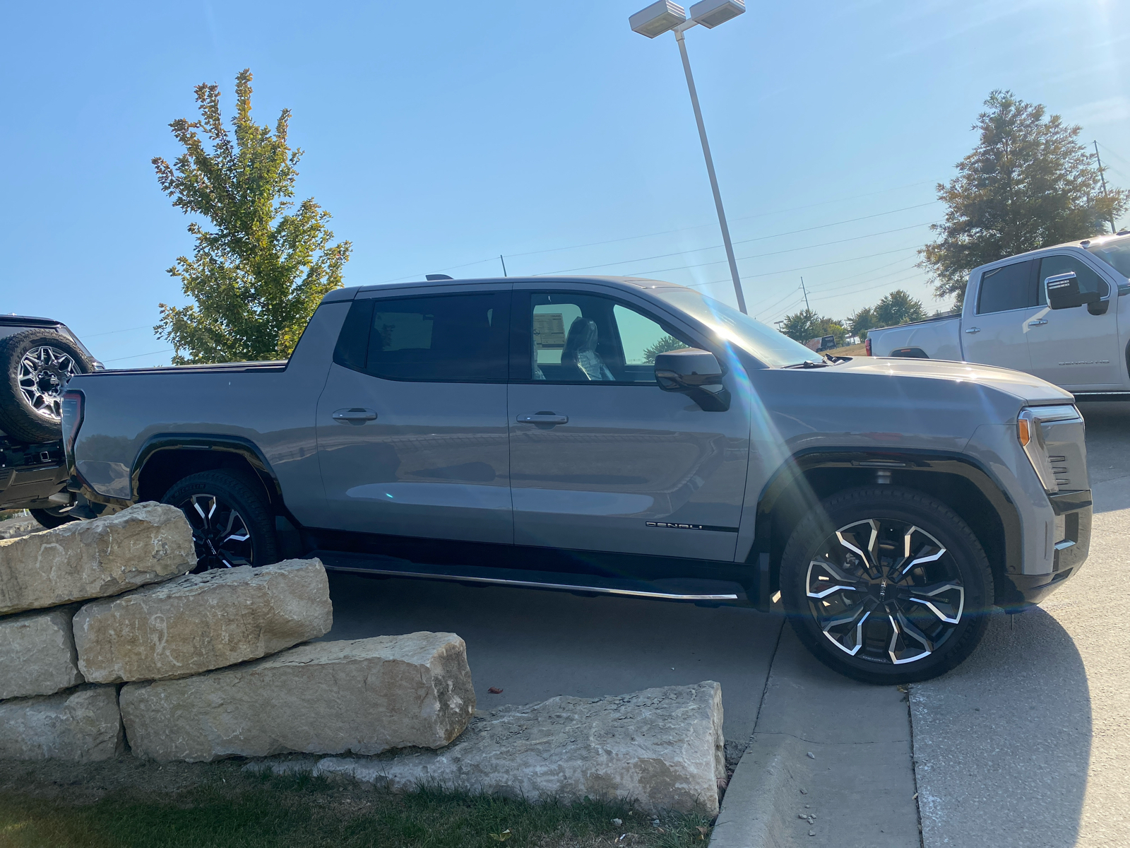 2024 GMC Sierra EV Denali Edition 1 e4WD Crew Cab 4