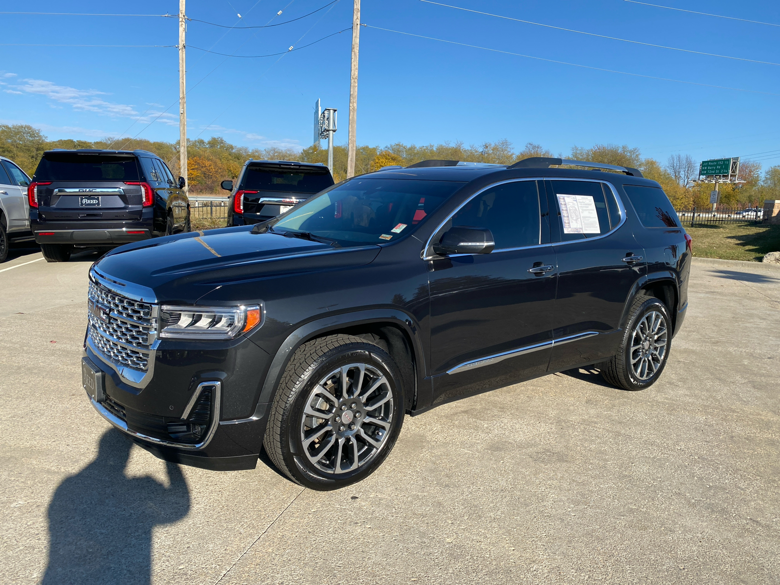 2020 GMC Acadia Denali 1