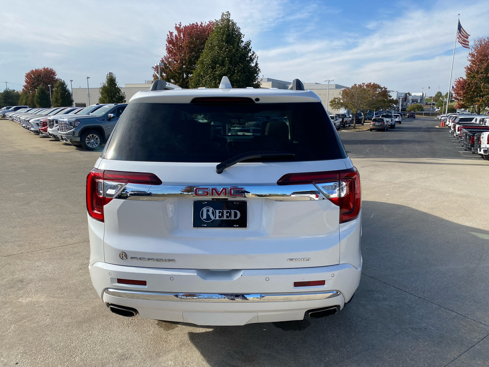 2020 GMC Acadia Denali 7