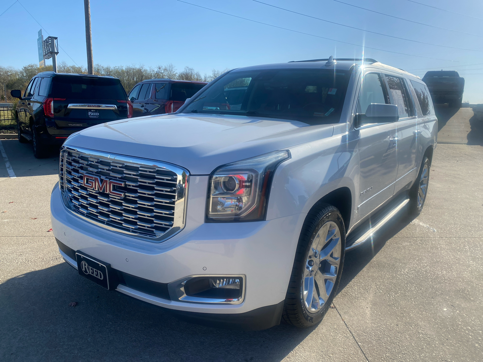 2018 GMC Yukon XL Denali 2