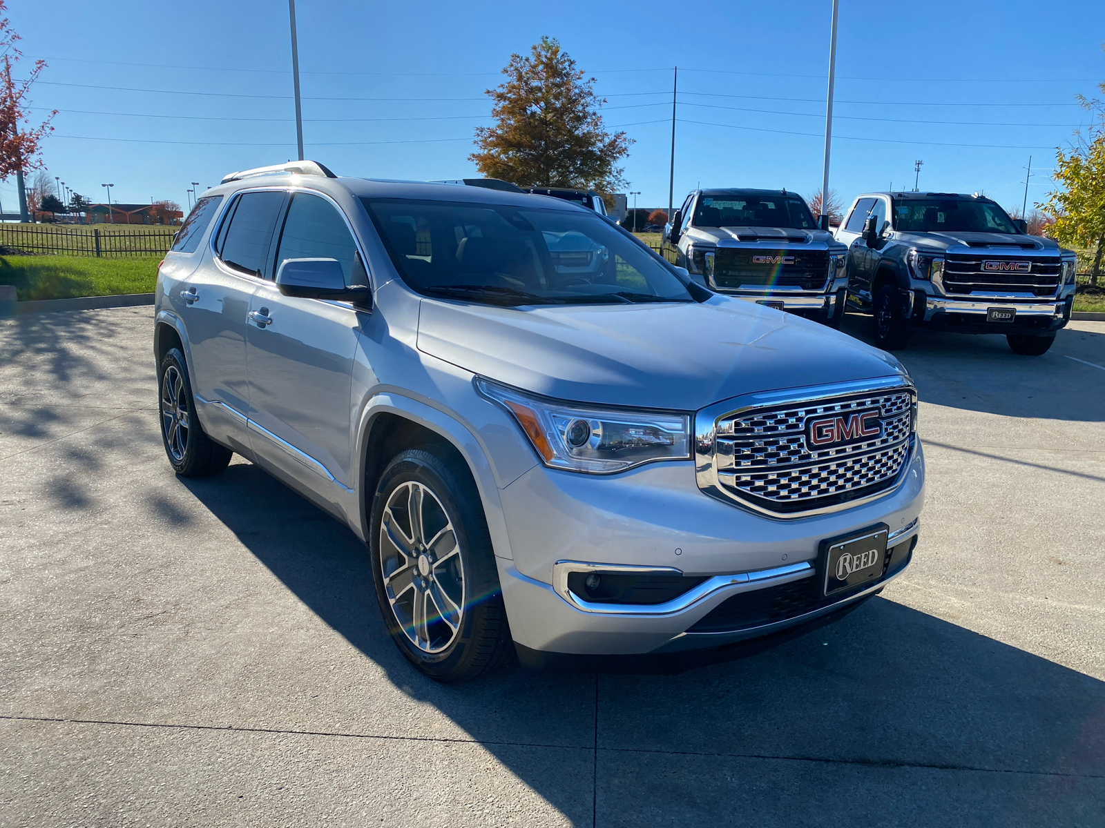 2019 GMC Acadia Denali 4