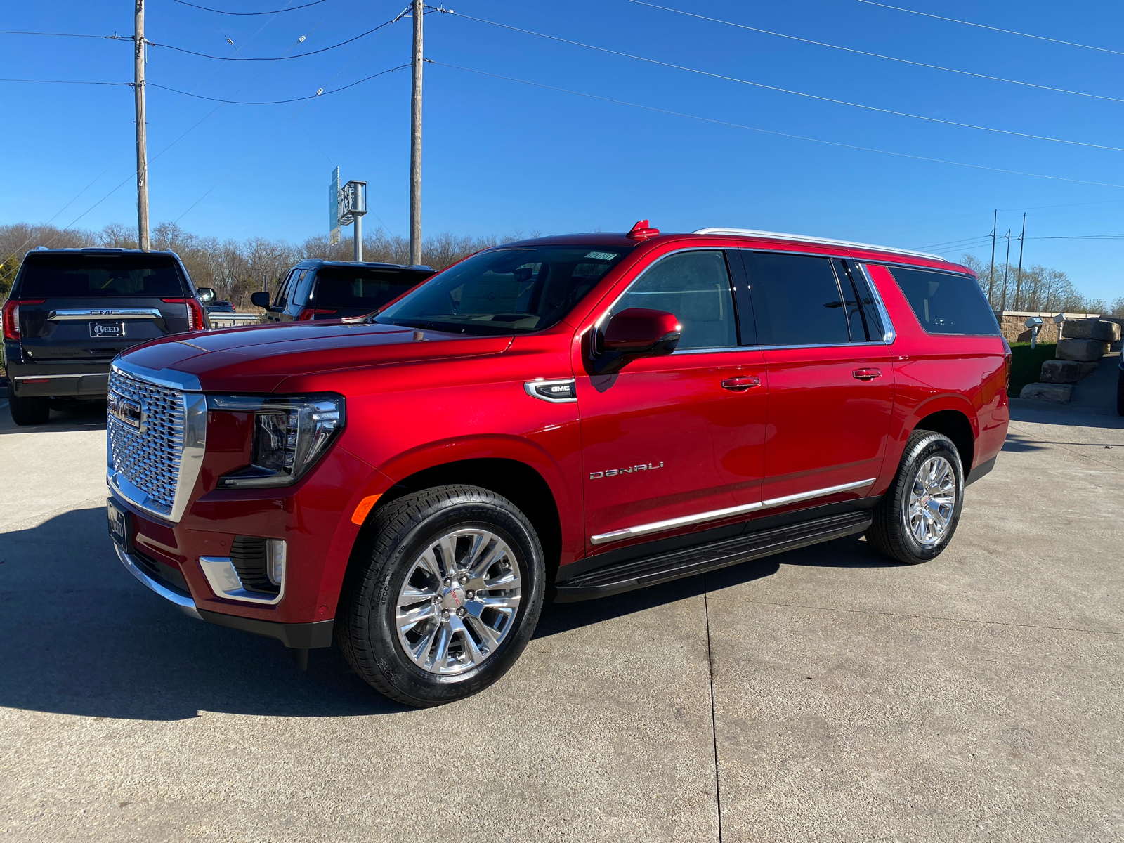 2024 GMC Yukon XL Denali 1