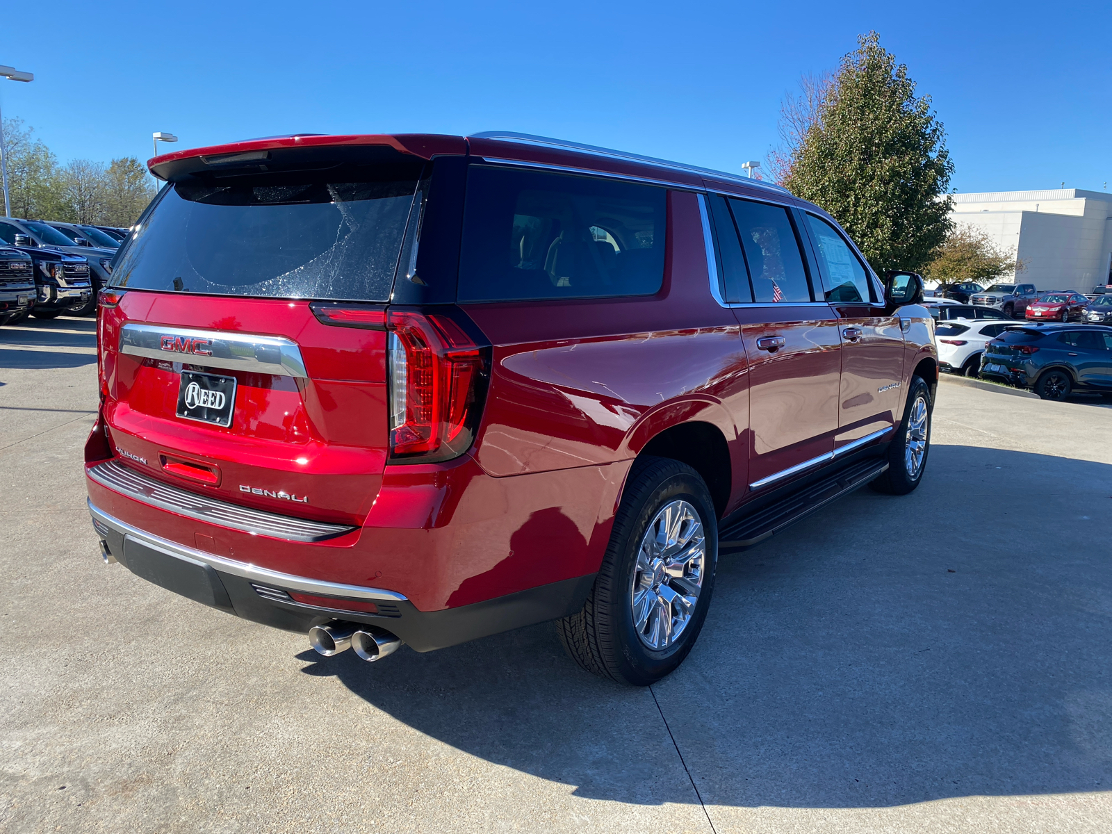 2024 GMC Yukon XL Denali 6