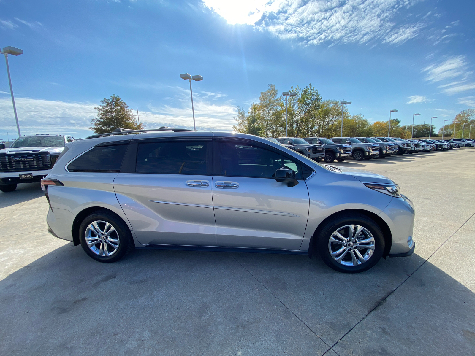 2023 Toyota Sienna XSE 5