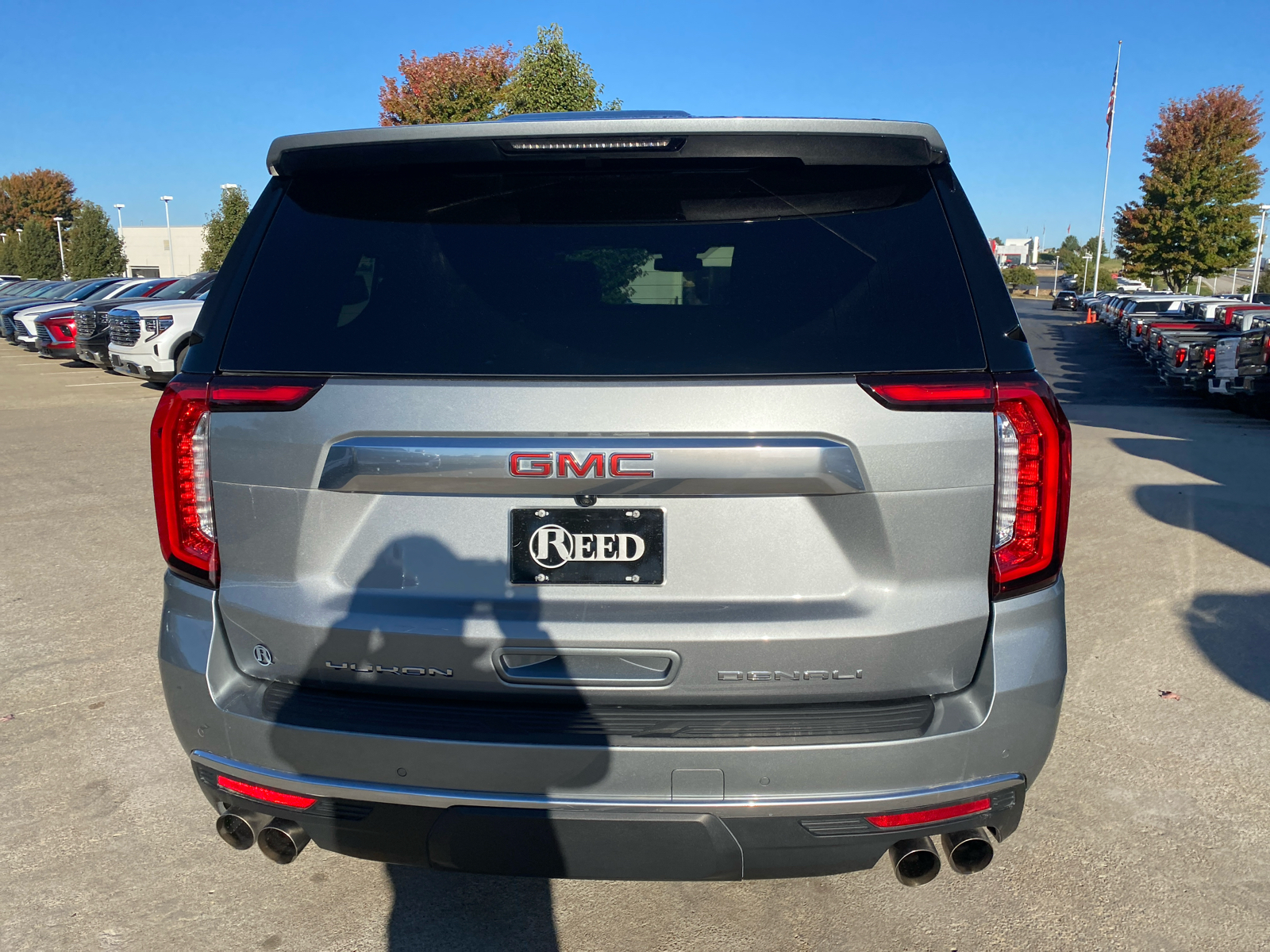 2023 GMC Yukon XL Denali 7