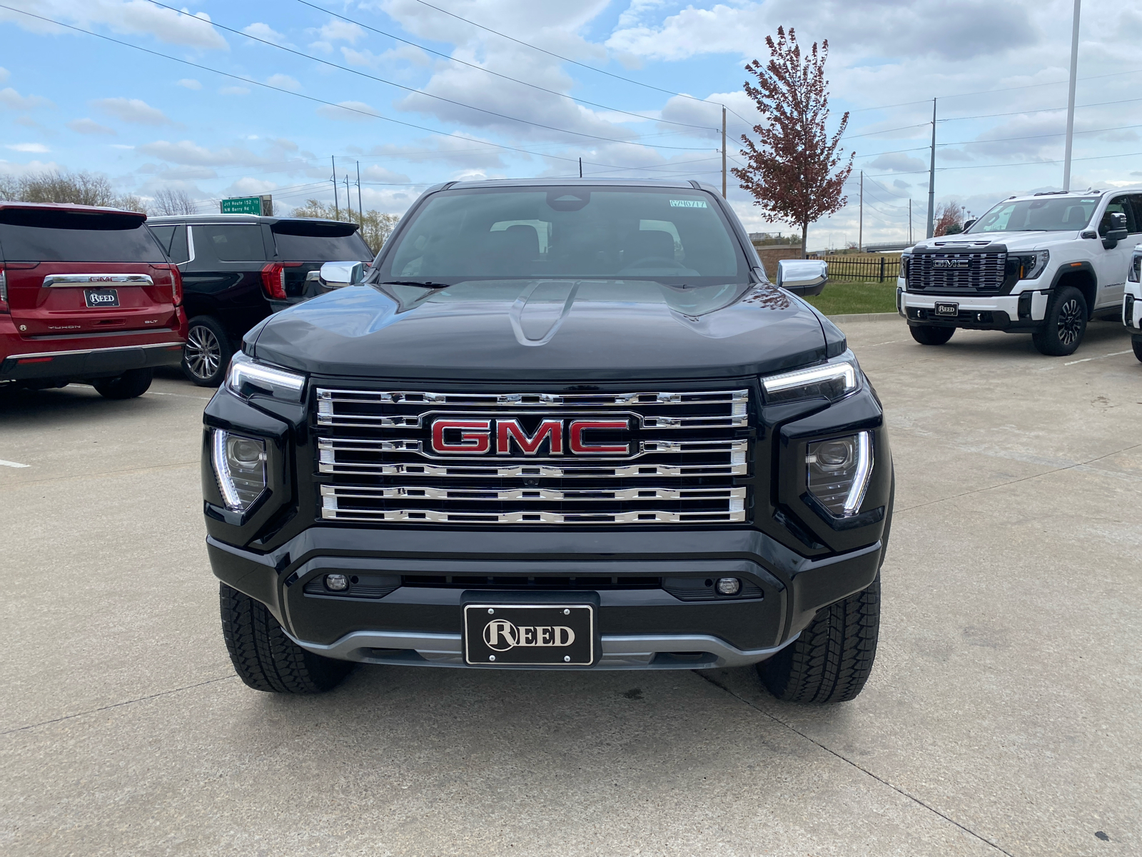 2024 GMC Canyon 4WD Denali Crew Cab 3