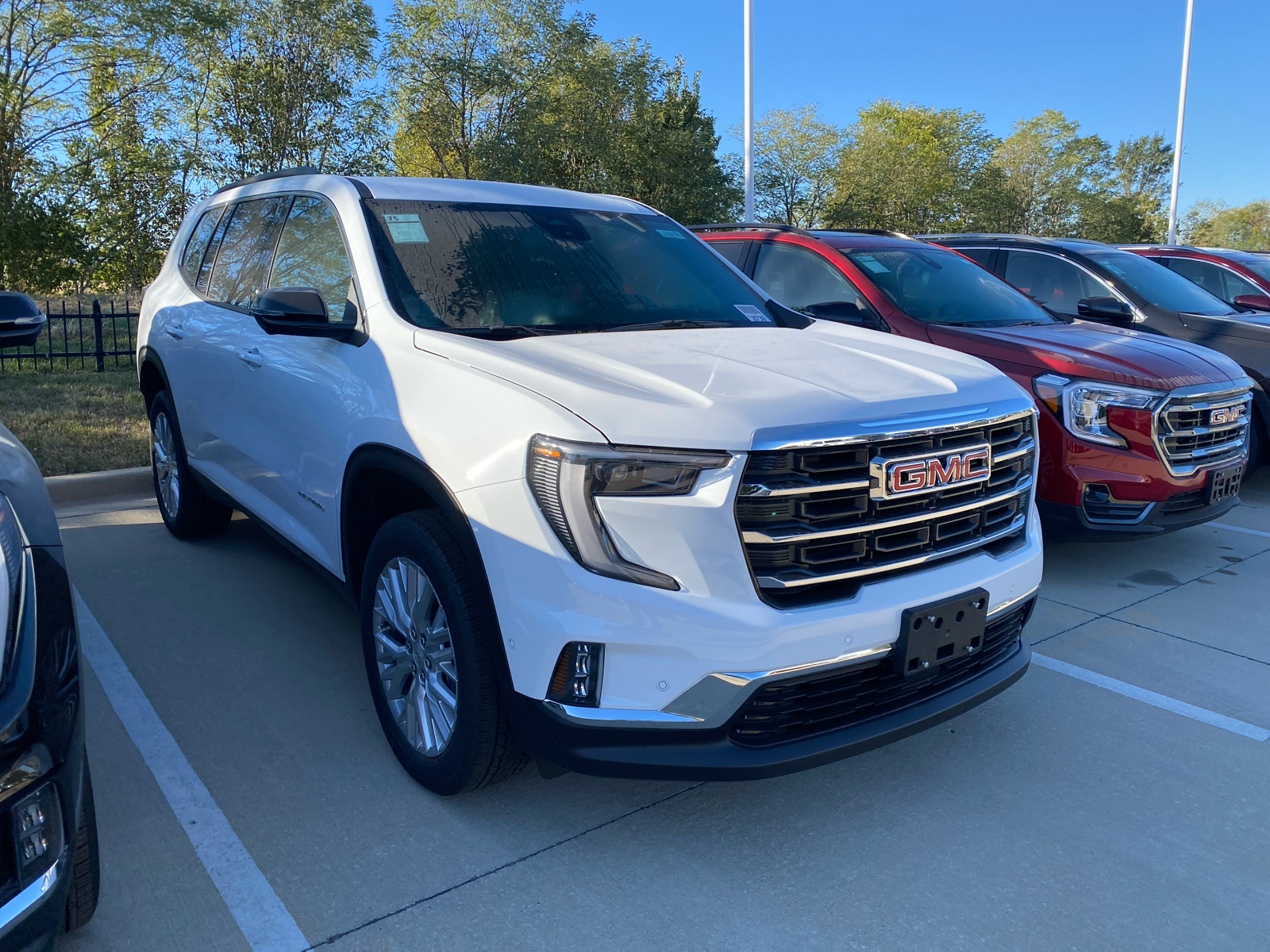 2024 GMC Acadia AWD Elevation 3