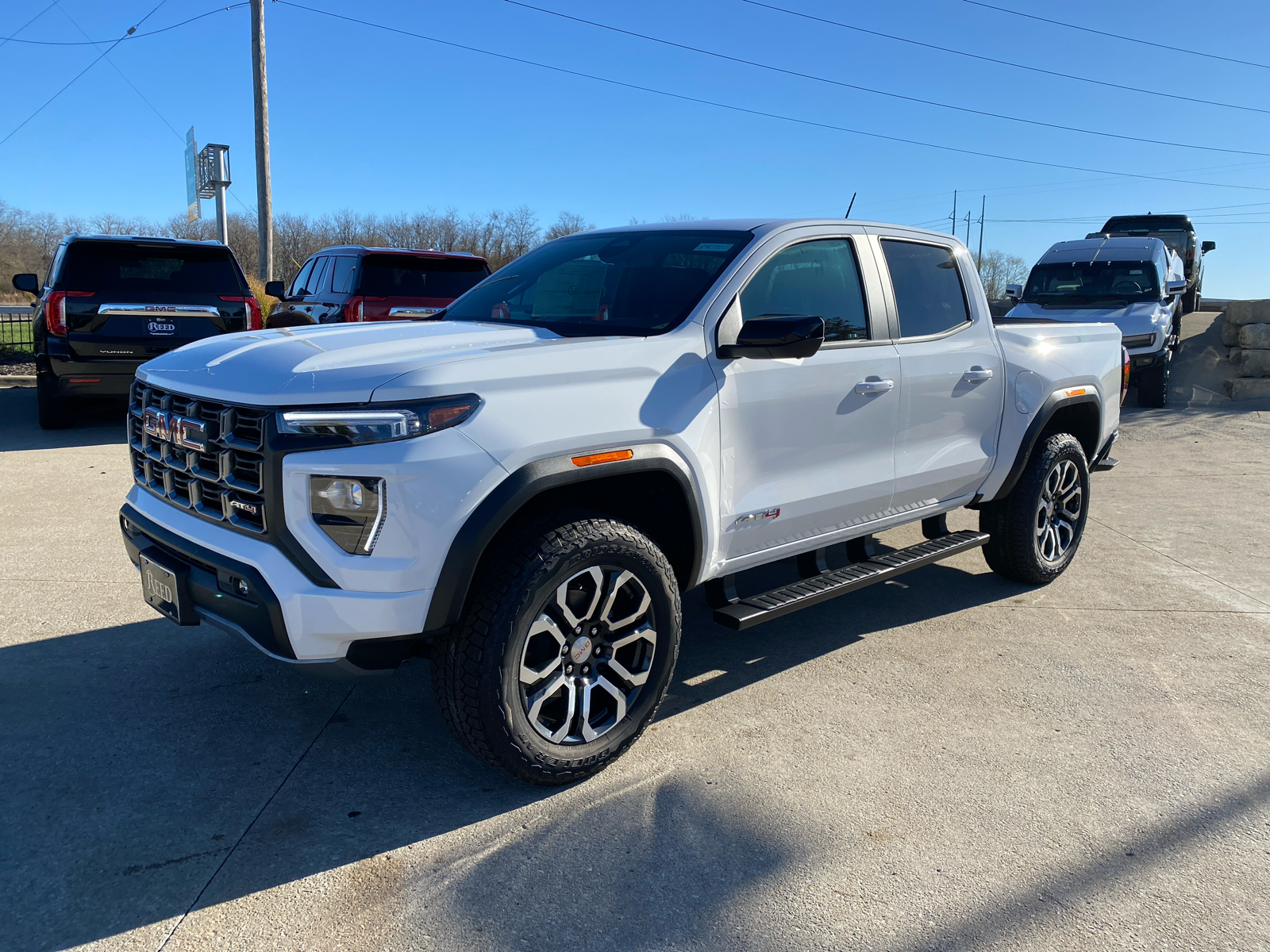 2024 GMC Canyon 4WD AT4 Crew Cab 1