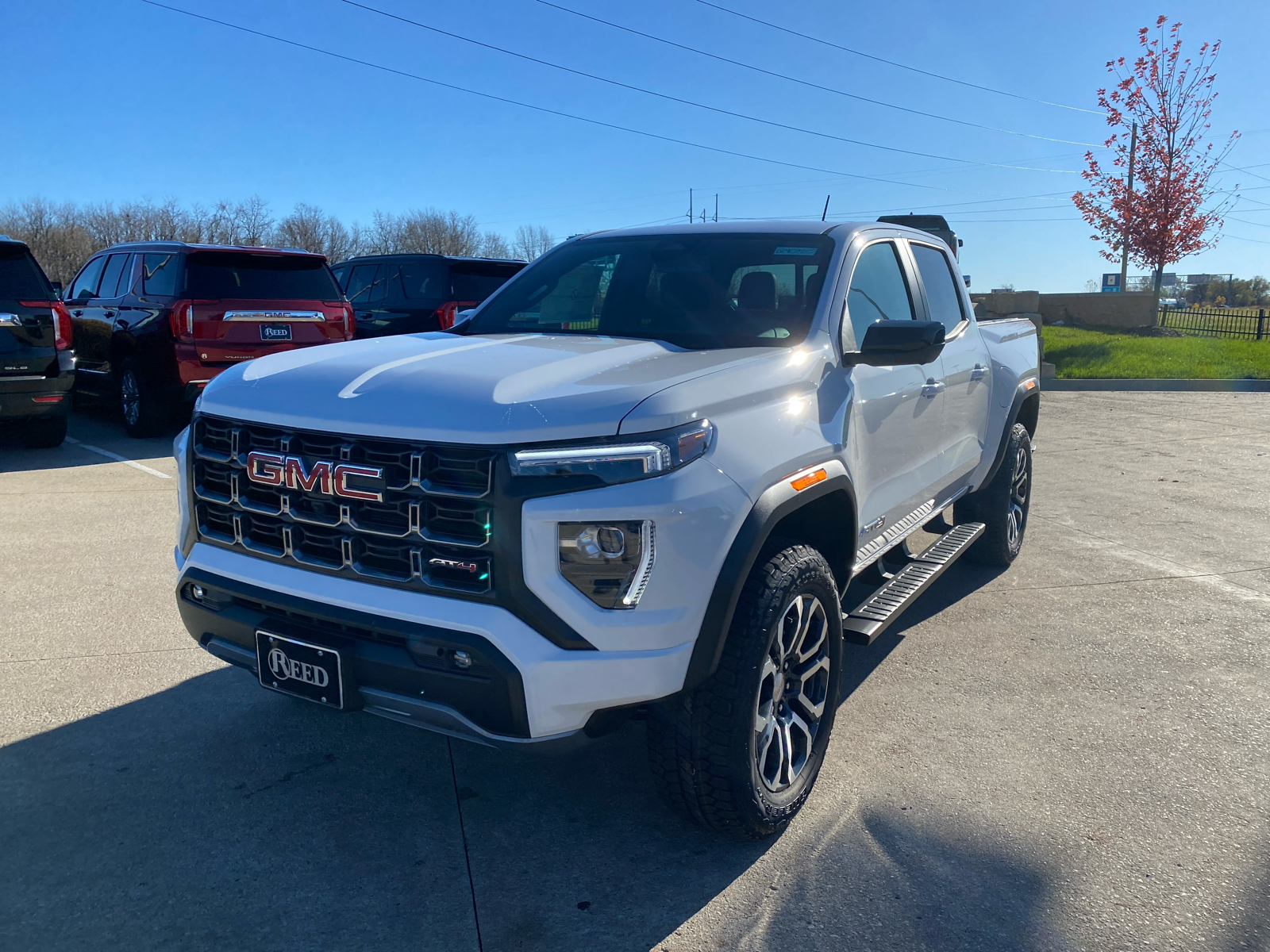 2024 GMC Canyon 4WD AT4 Crew Cab 2