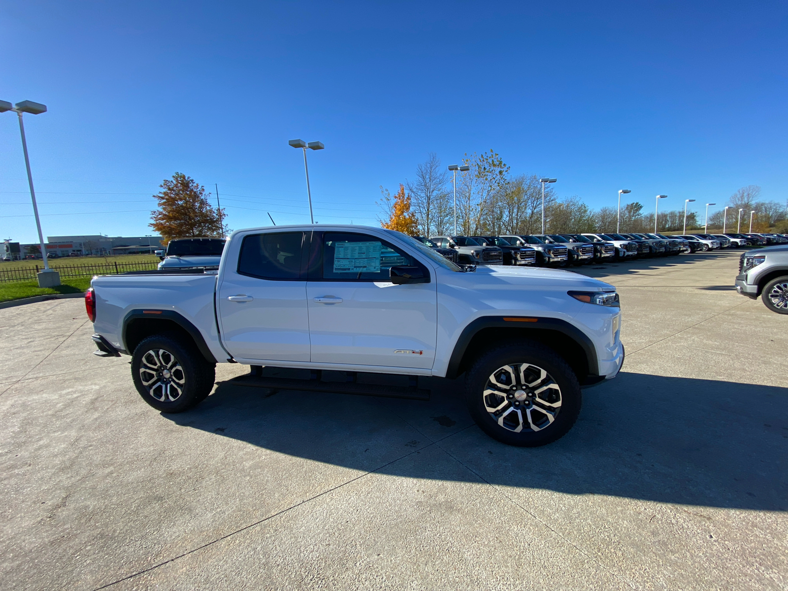 2024 GMC Canyon 4WD AT4 Crew Cab 5