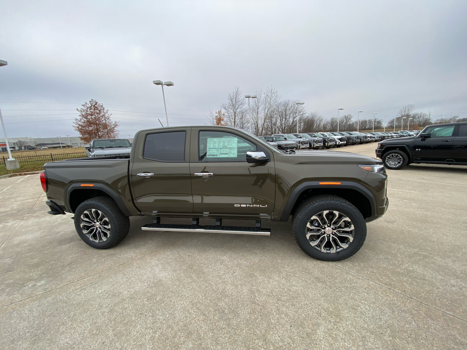 2024 GMC Canyon 4WD Denali Crew Cab 5