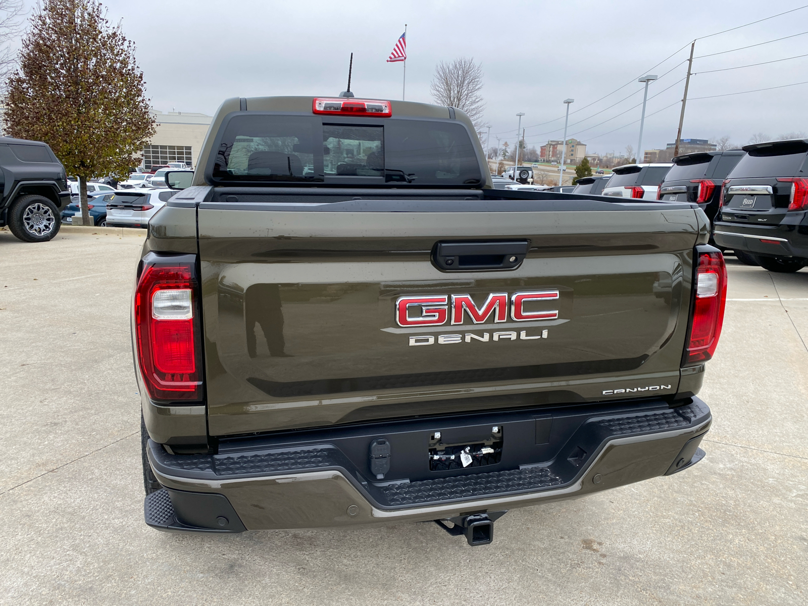 2024 GMC Canyon 4WD Denali Crew Cab 34