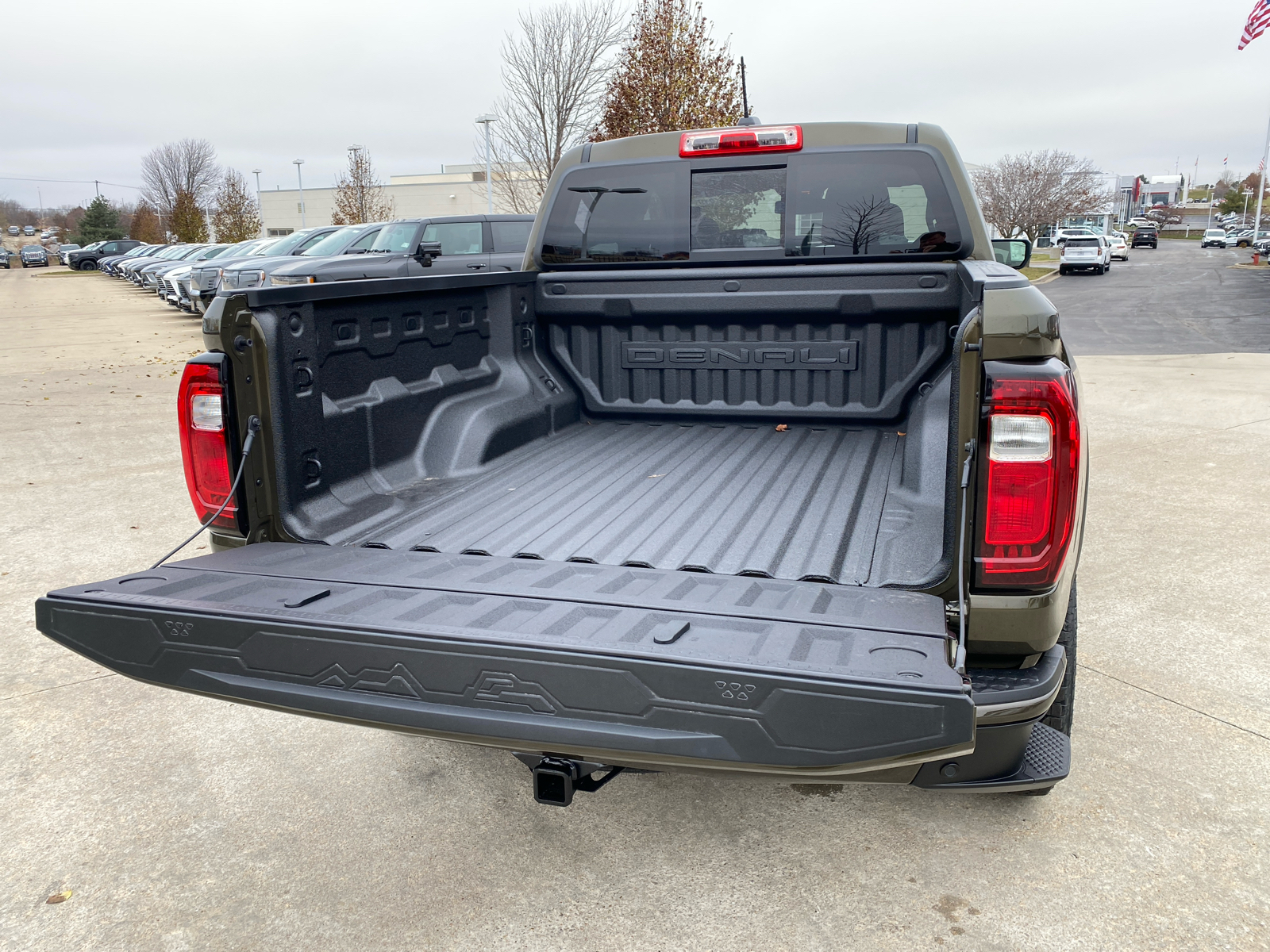 2024 GMC Canyon 4WD Denali Crew Cab 35