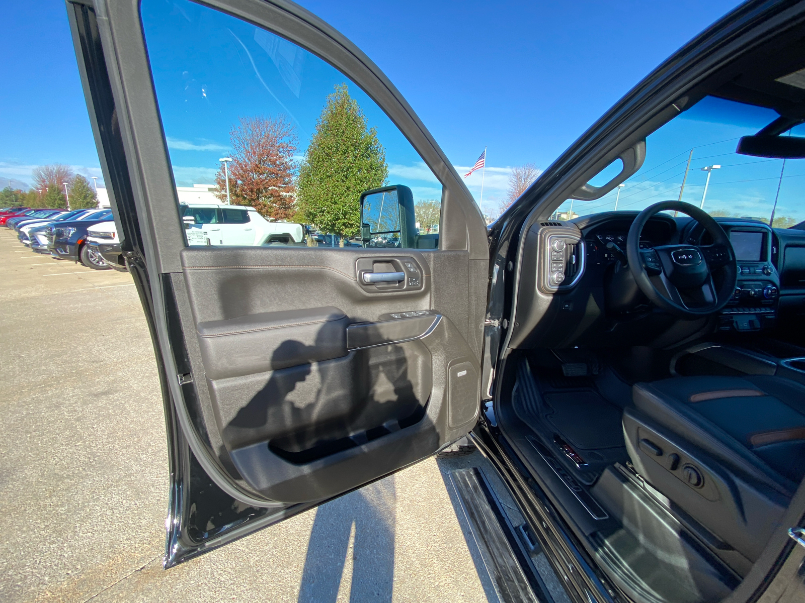 2022 GMC Sierra 2500HD AT4 4WD Crew Cab 159 9