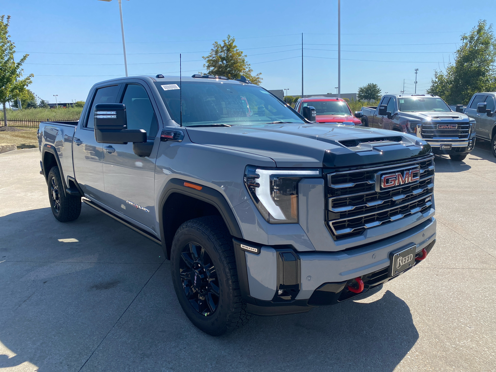 2025 GMC Sierra 3500HD AT4 4WD Crew Cab 159 4