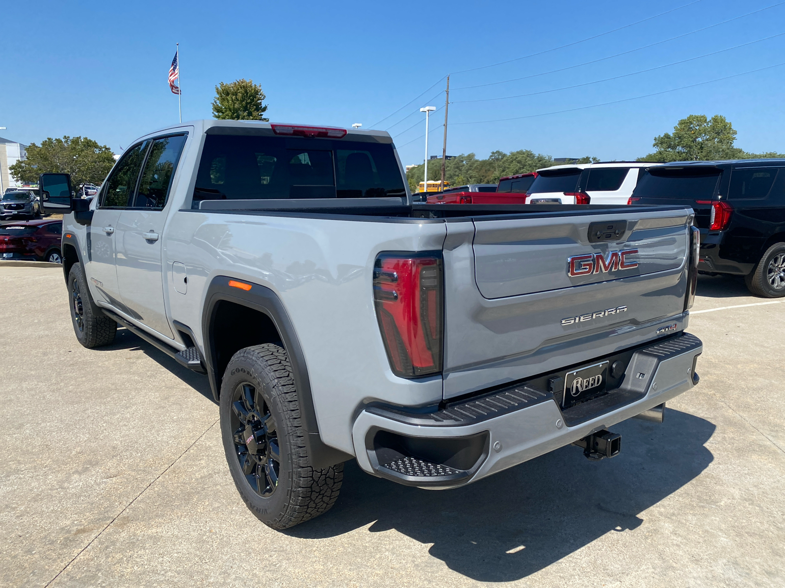 2025 GMC Sierra 3500HD AT4 4WD Crew Cab 159 8