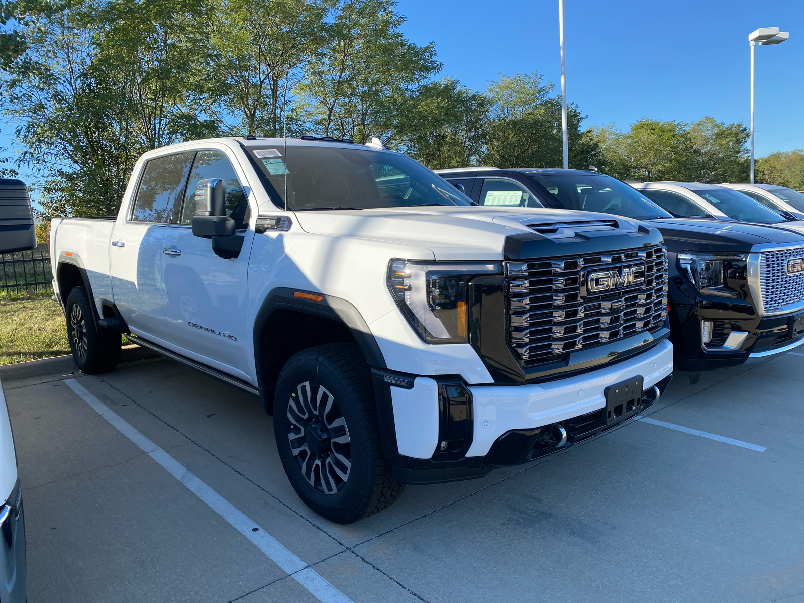 2025 GMC Sierra 3500HD Denali Ultimate 4WD Crew Cab 159 3