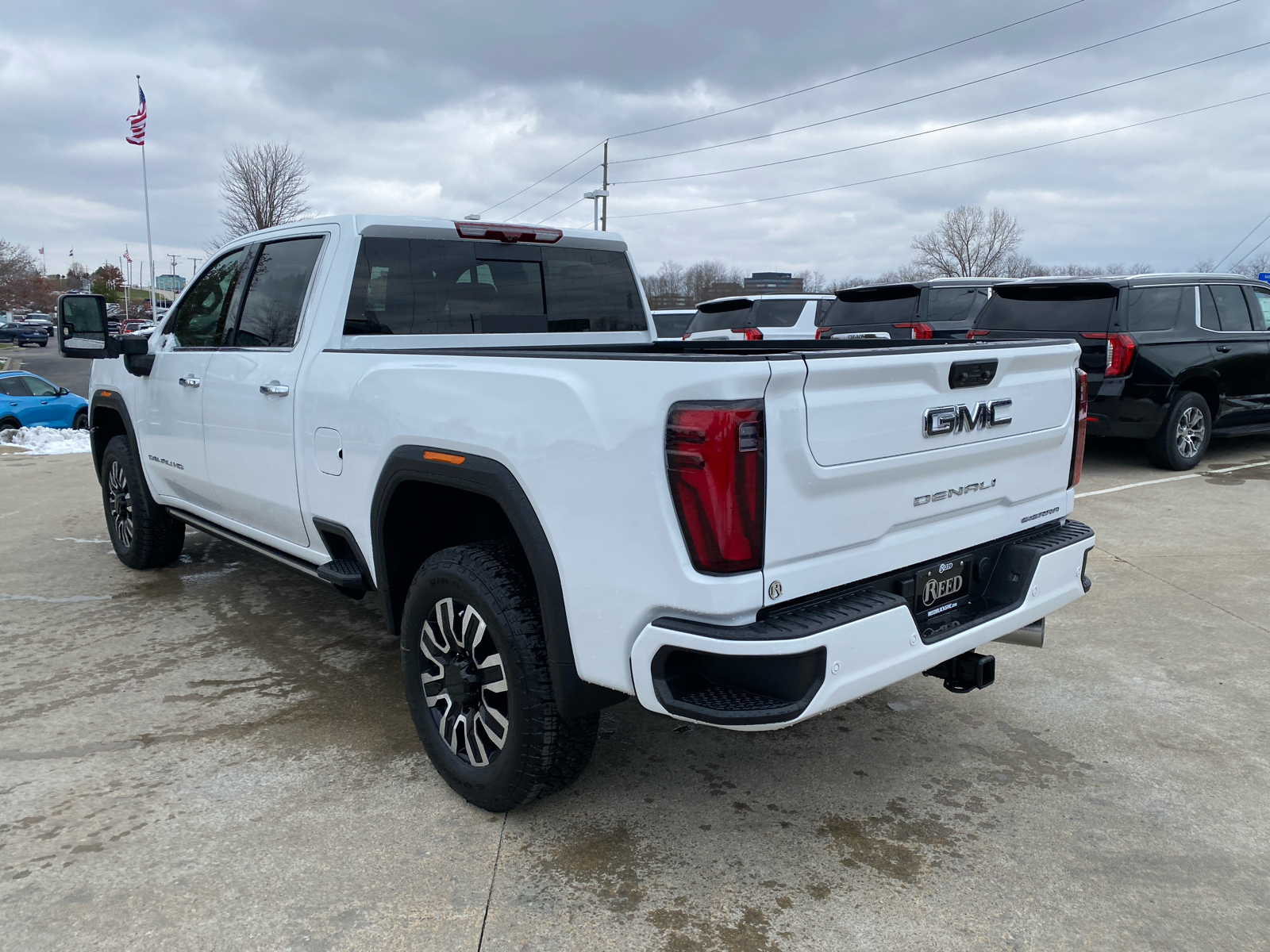 2025 GMC Sierra 3500HD Denali Ultimate 8