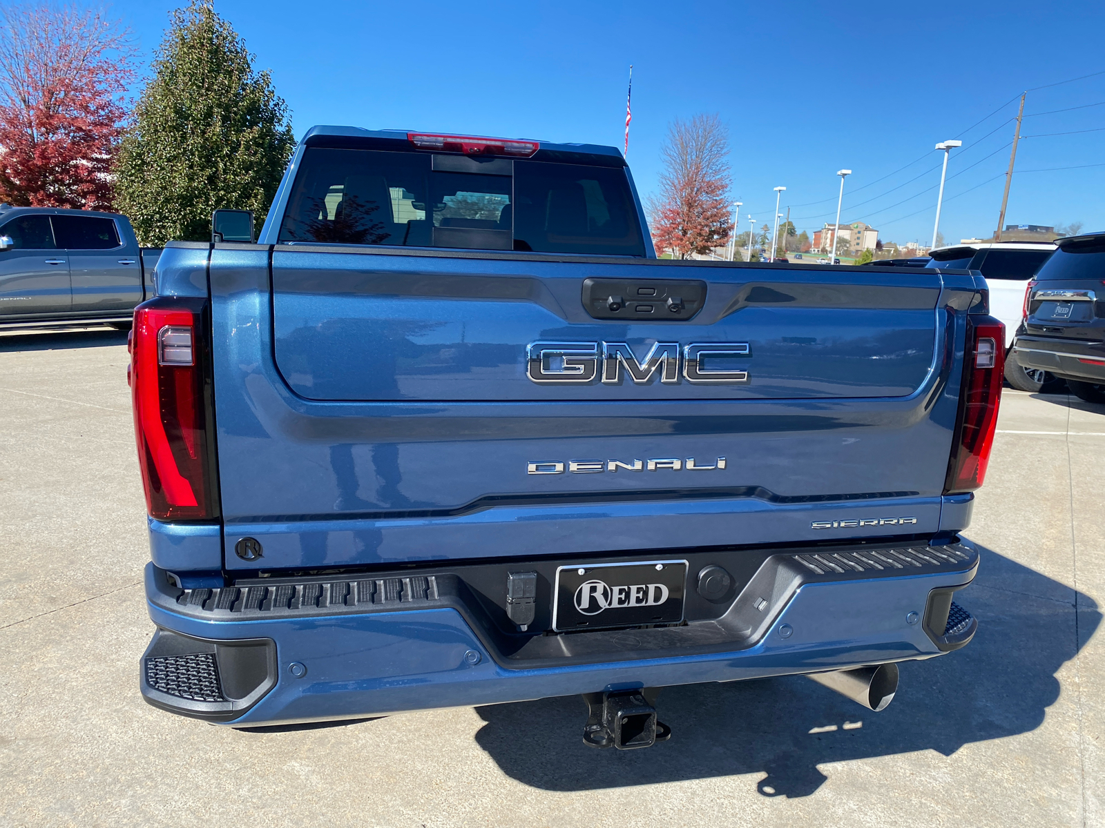 2025 GMC Sierra 2500HD Denali Ultimate 4WD Crew Cab 159 36