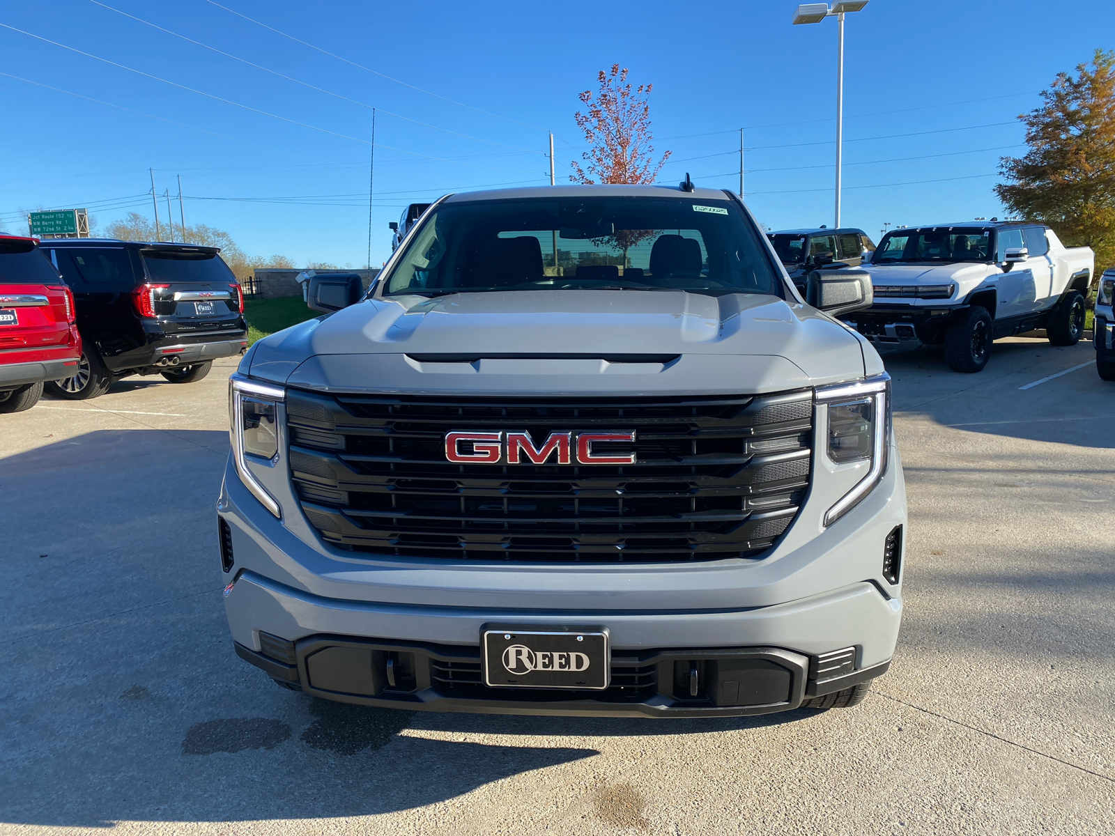 2025 GMC Sierra 1500 Pro 4WD Double Cab 147 3