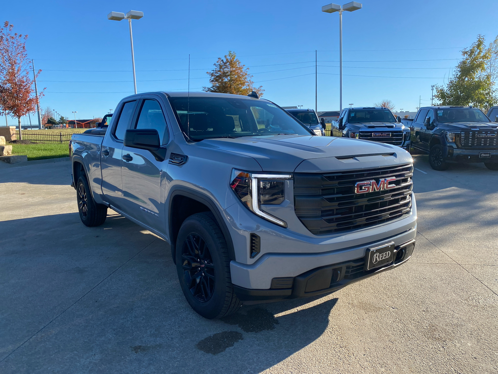 2025 GMC Sierra 1500 Pro 4WD Double Cab 147 4