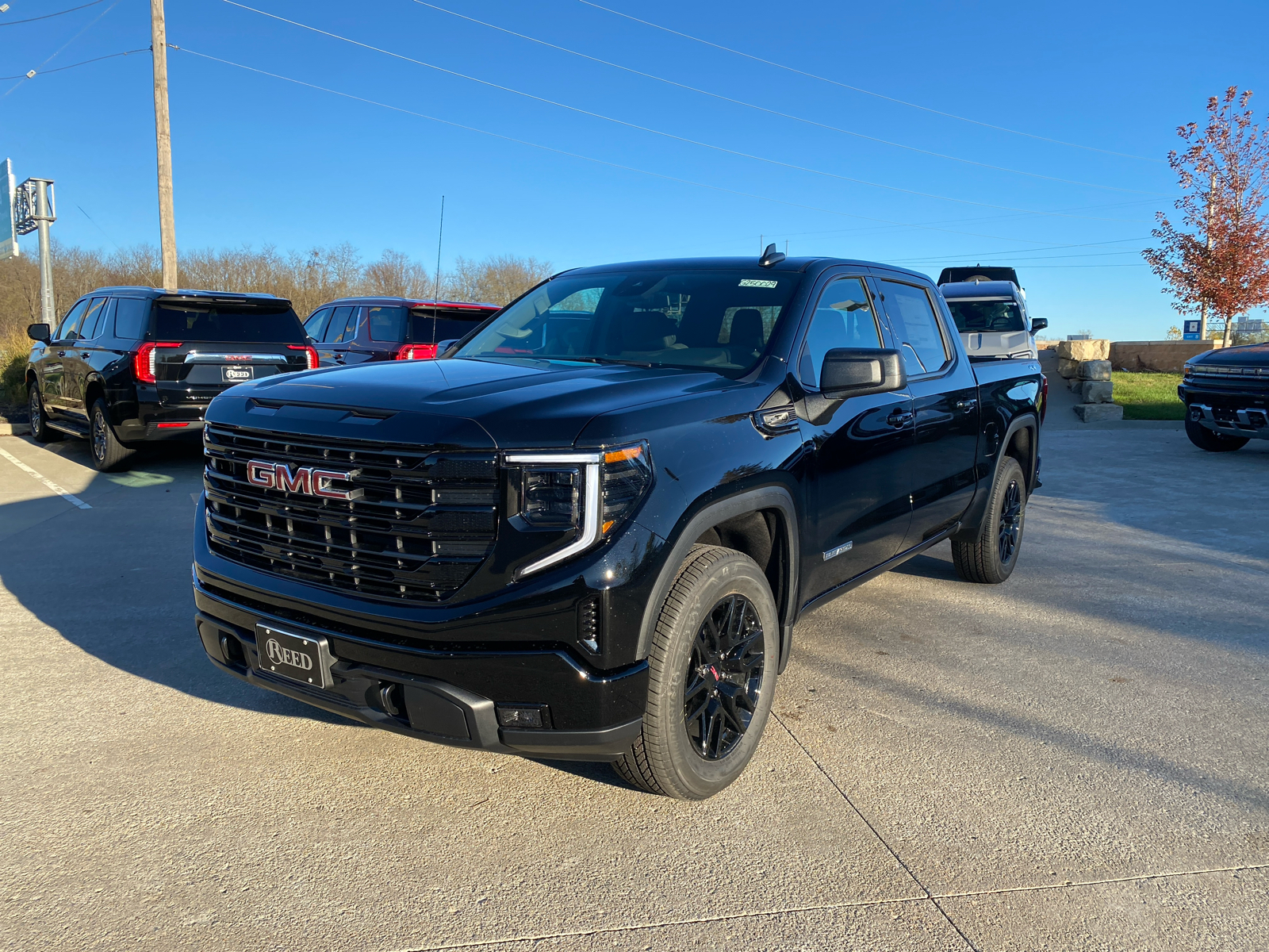 2025 GMC Sierra 1500 Elevation 4WD Crew Cab 147 2