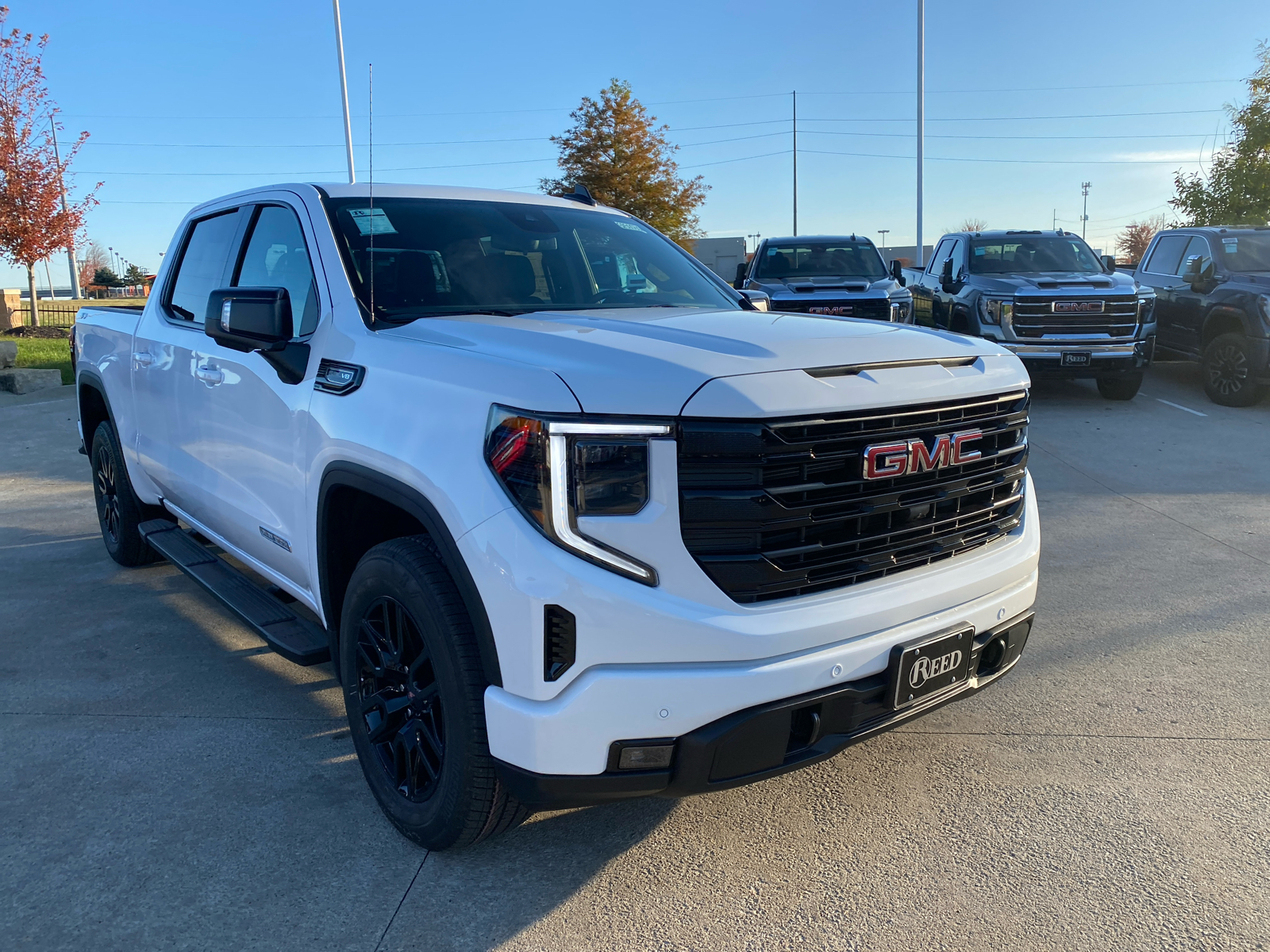 2025 GMC Sierra 1500 Elevation 4WD Crew Cab 147 4