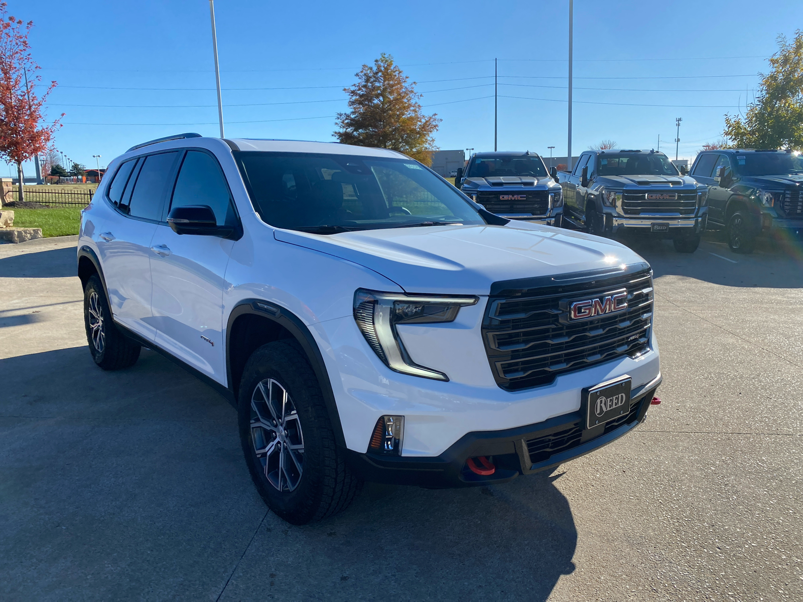 2025 GMC Acadia AWD AT4 4