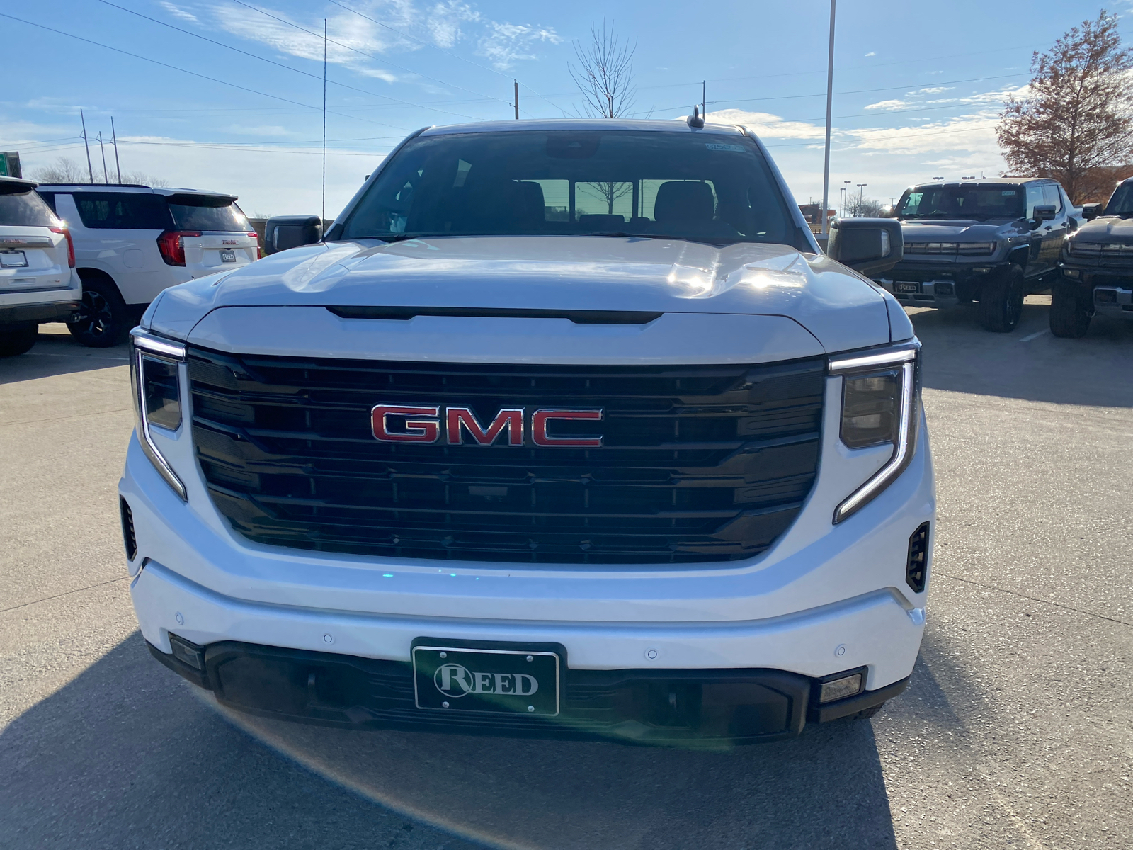 2025 GMC Sierra 1500 Elevation 3