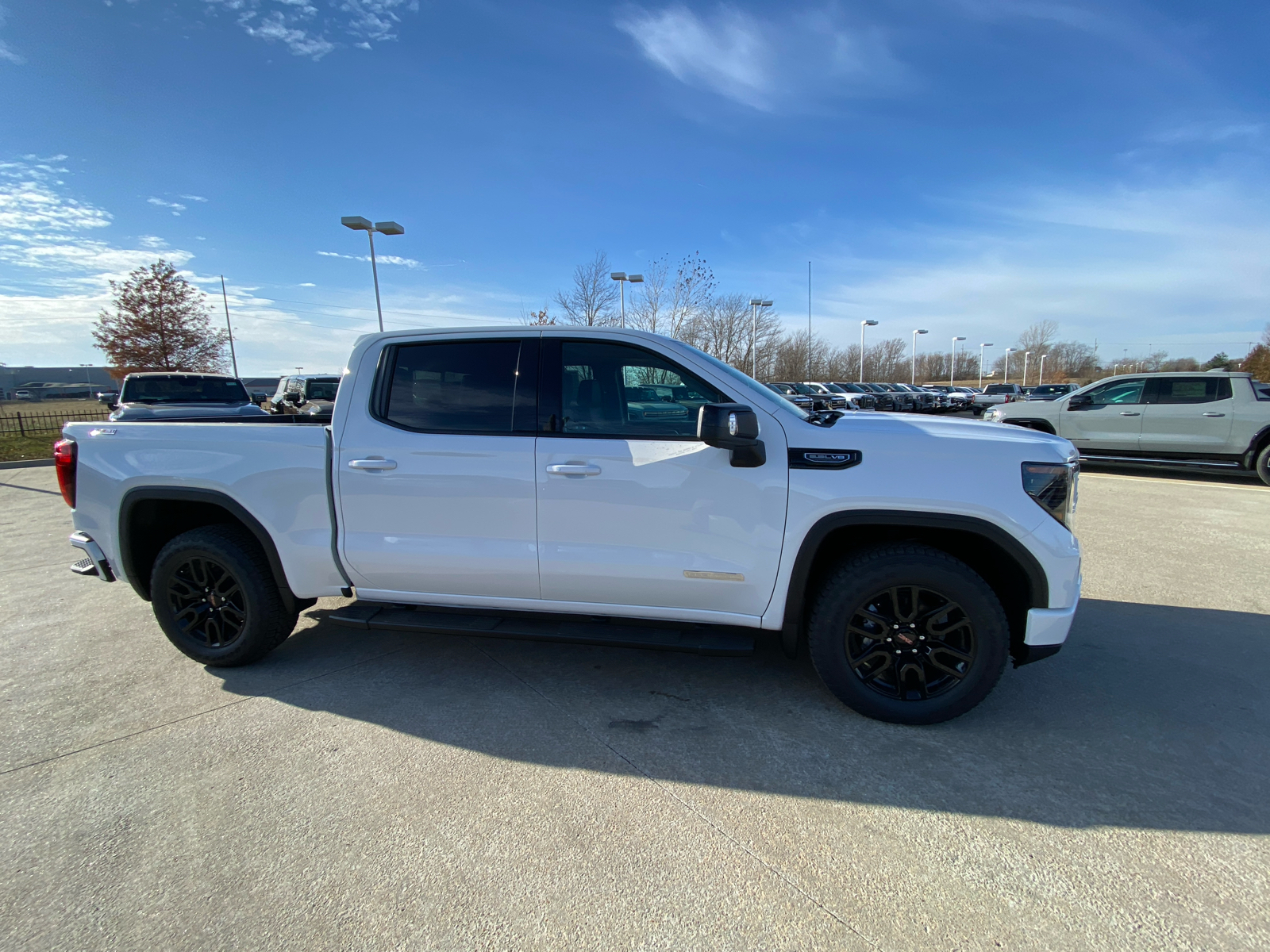 2025 GMC Sierra 1500 Elevation 5