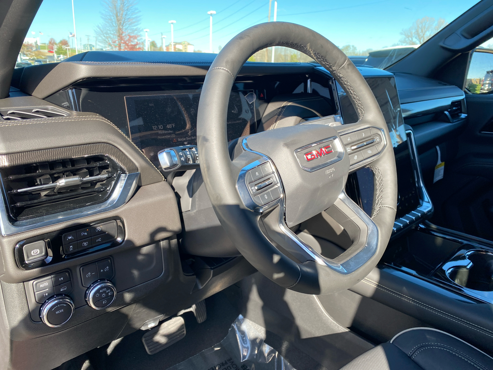 2025 GMC Yukon XL Elevation 14